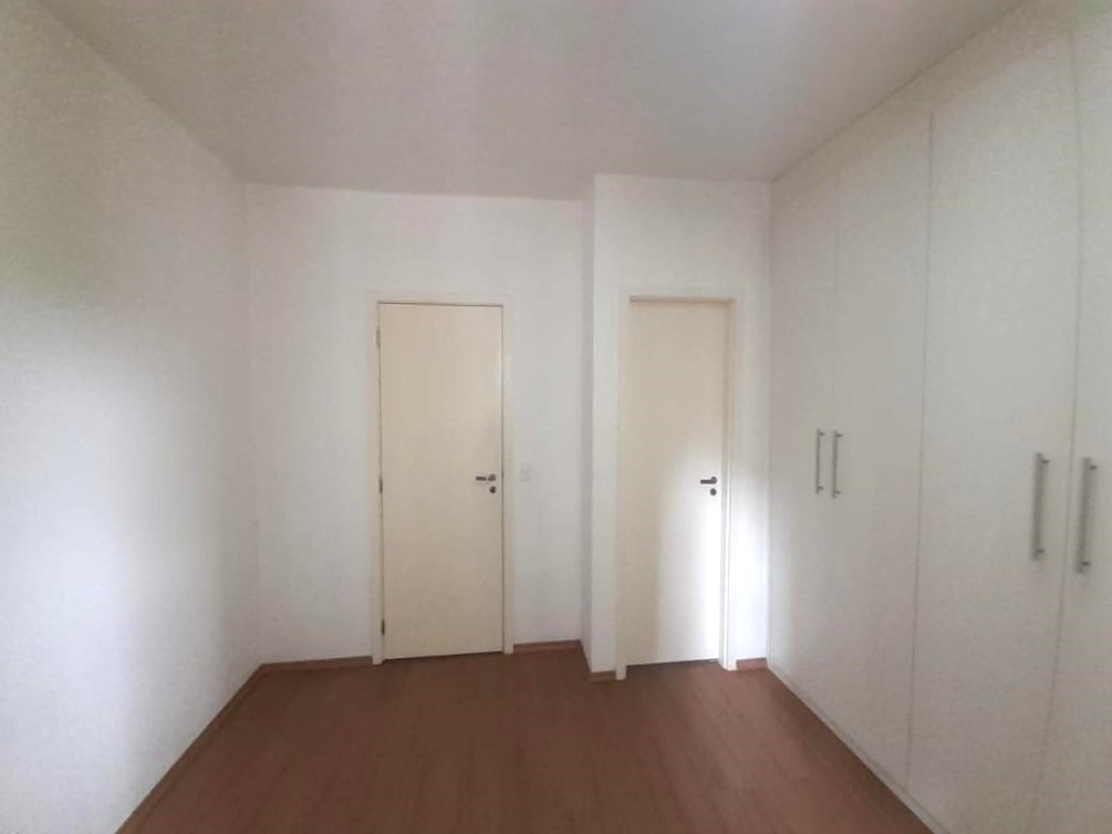 Apartamento para alugar com 3 quartos, 85m² - Foto 15