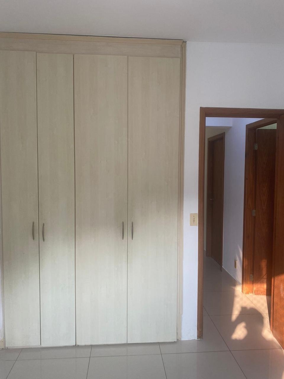 Apartamento para alugar com 3 quartos, 93m² - Foto 15