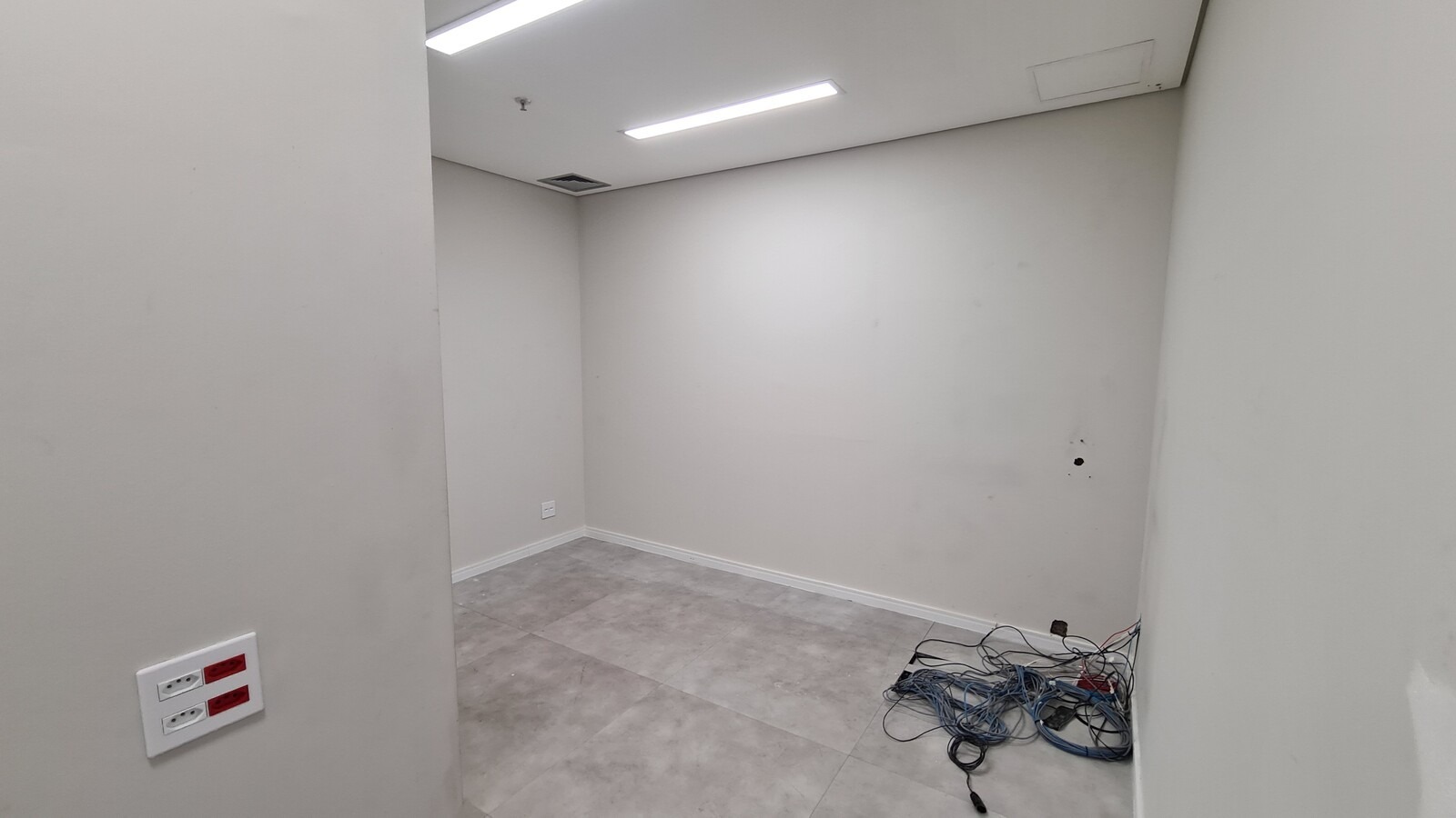 Conjunto Comercial-Sala à venda e aluguel, 90m² - Foto 15