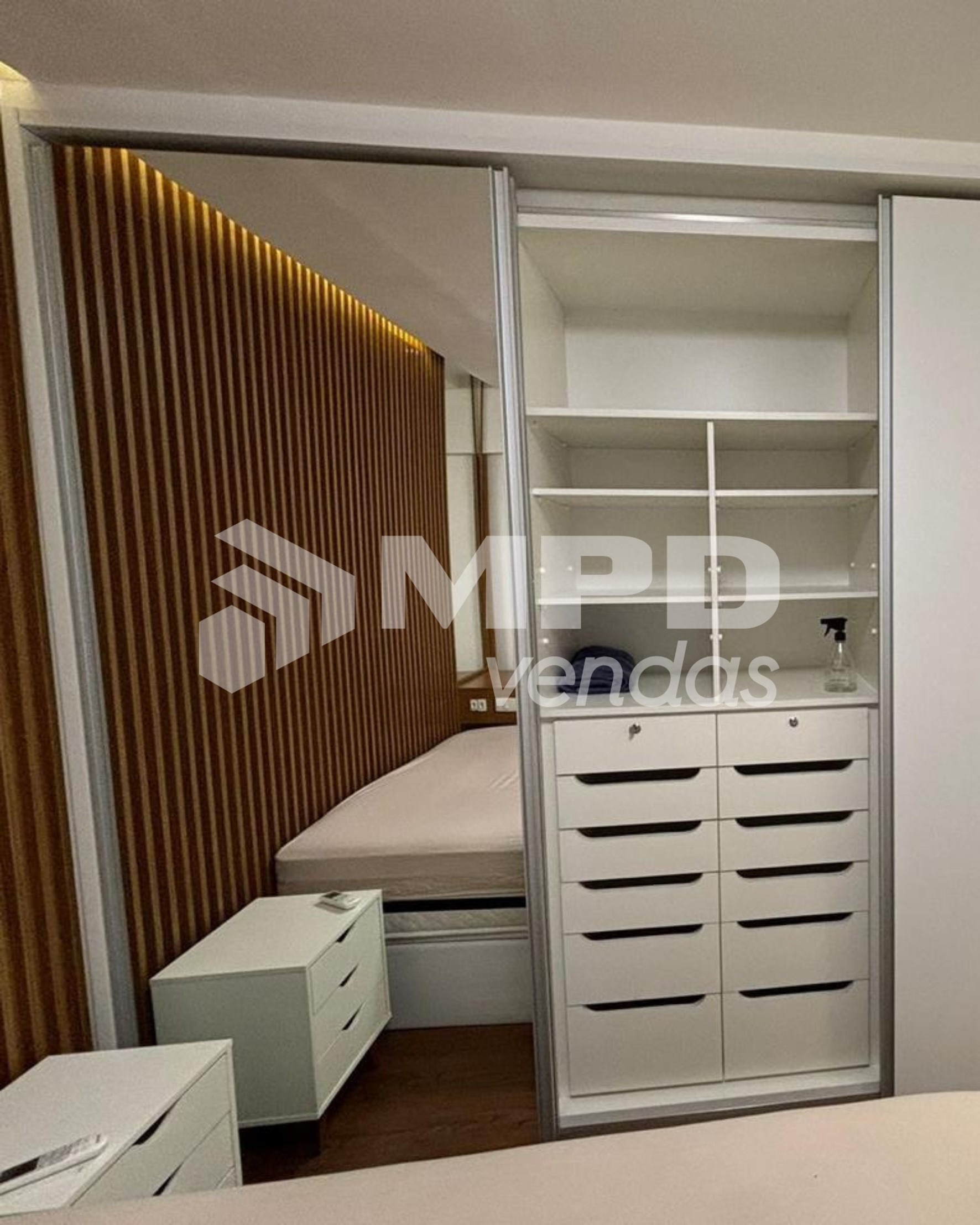 Apartamento à venda com 1 quarto, 53m² - Foto 12