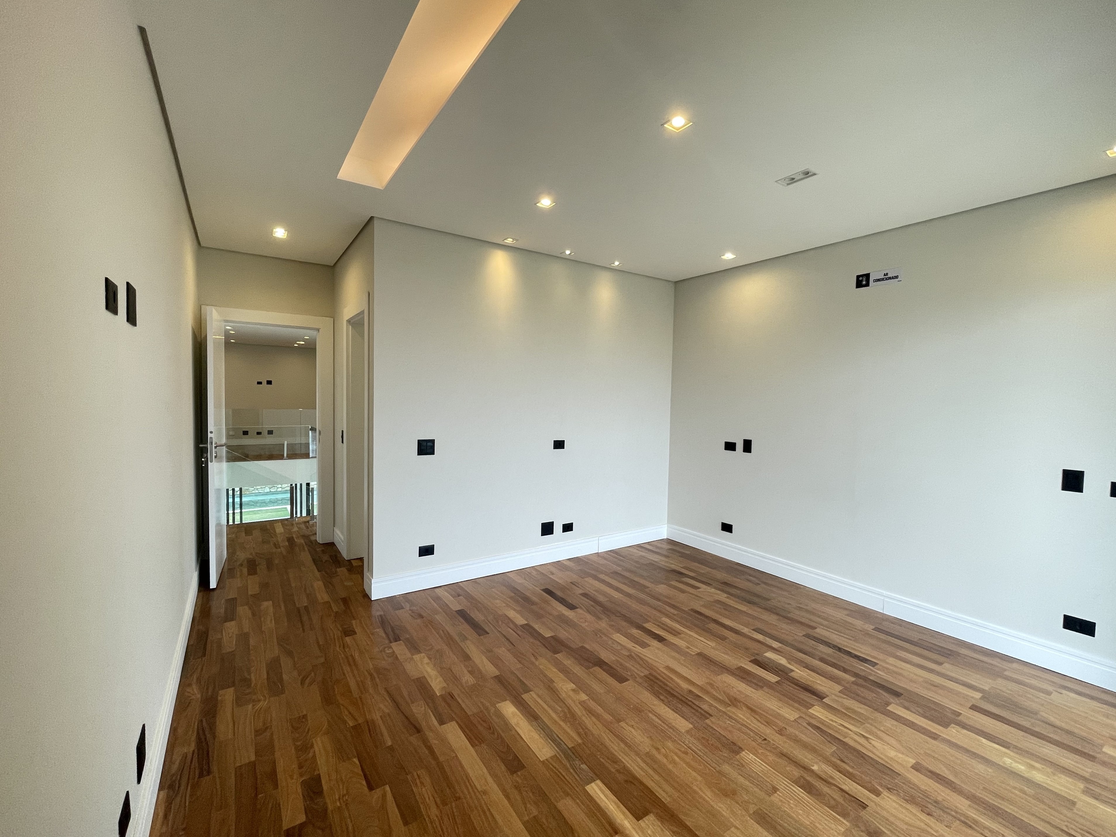 Casa à venda com 4 quartos, 440m² - Foto 57