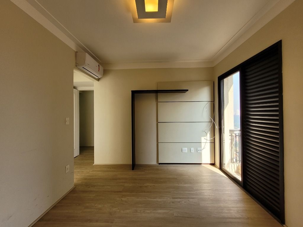 Apartamento para alugar com 3 quartos, 177m² - Foto 16