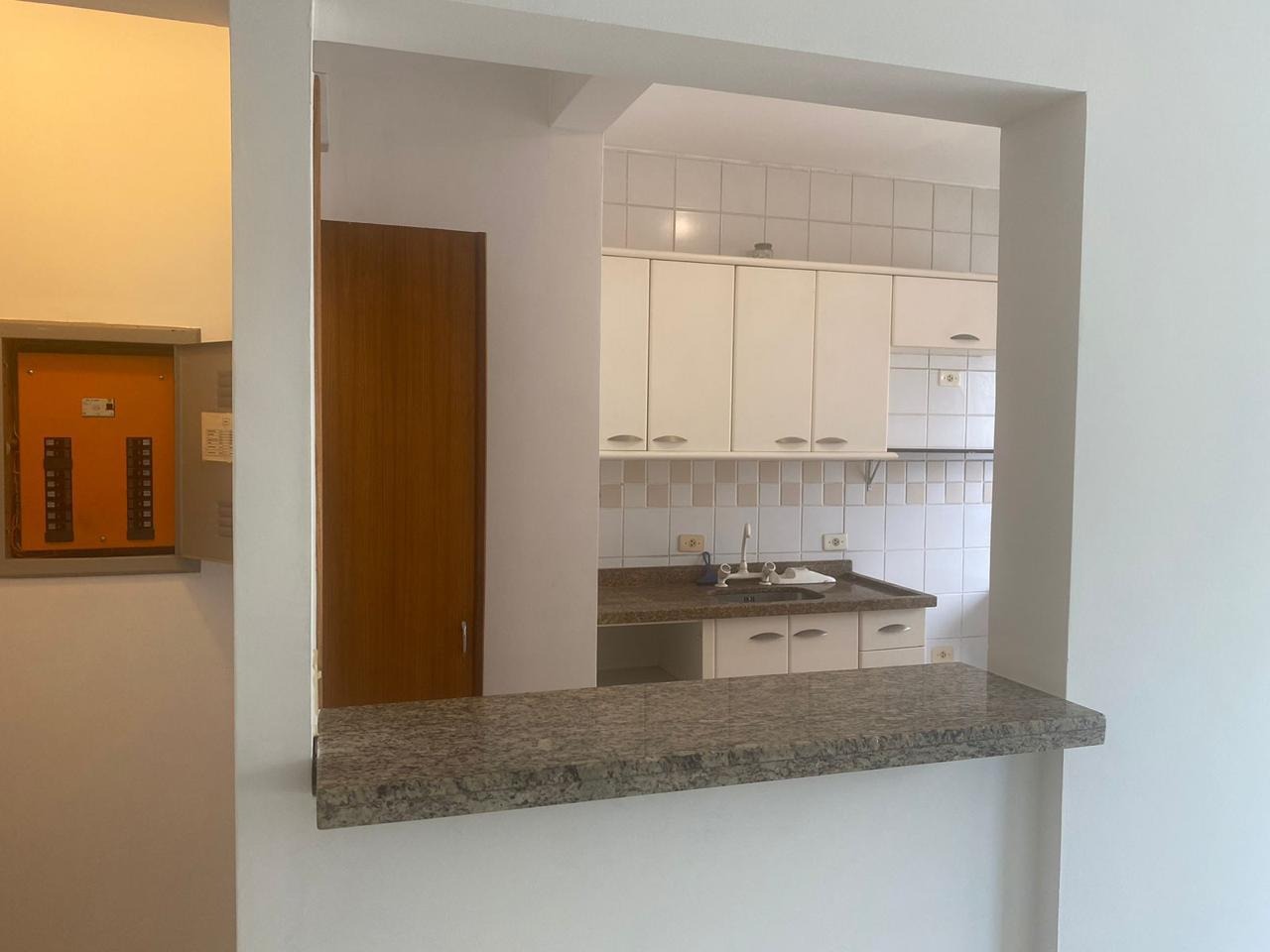 Apartamento para alugar com 3 quartos, 93m² - Foto 5