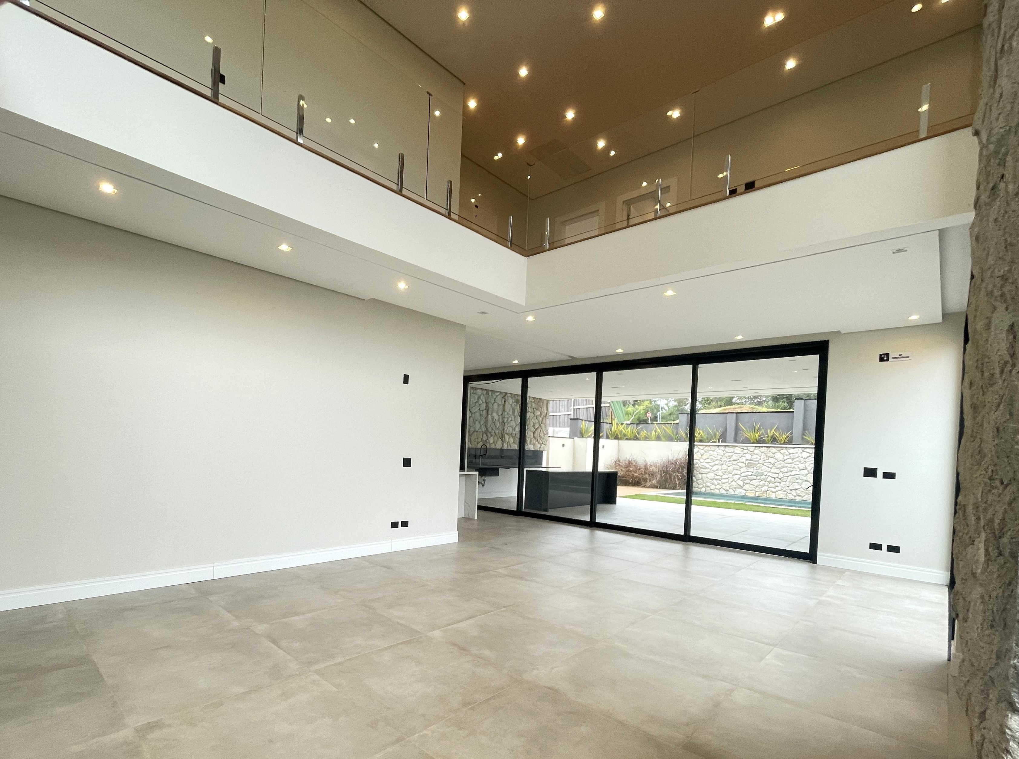 Casa à venda com 4 quartos, 440m² - Foto 13