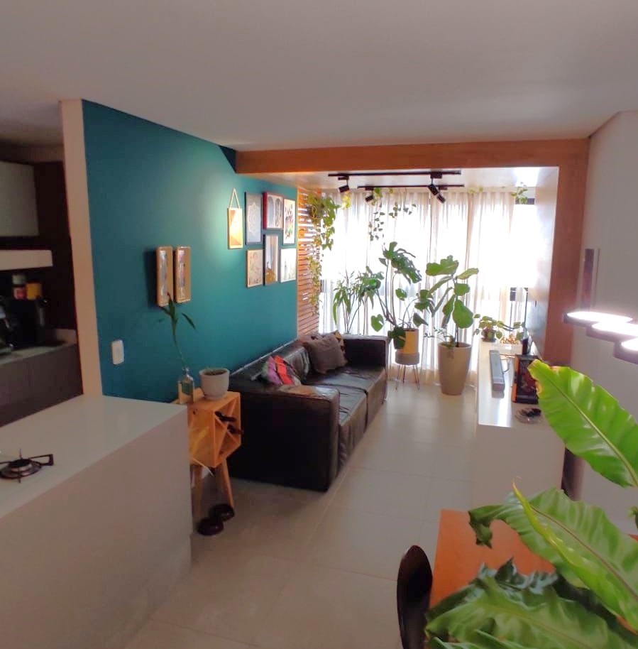 Apartamento à venda com 2 quartos, 65m² - Foto 1