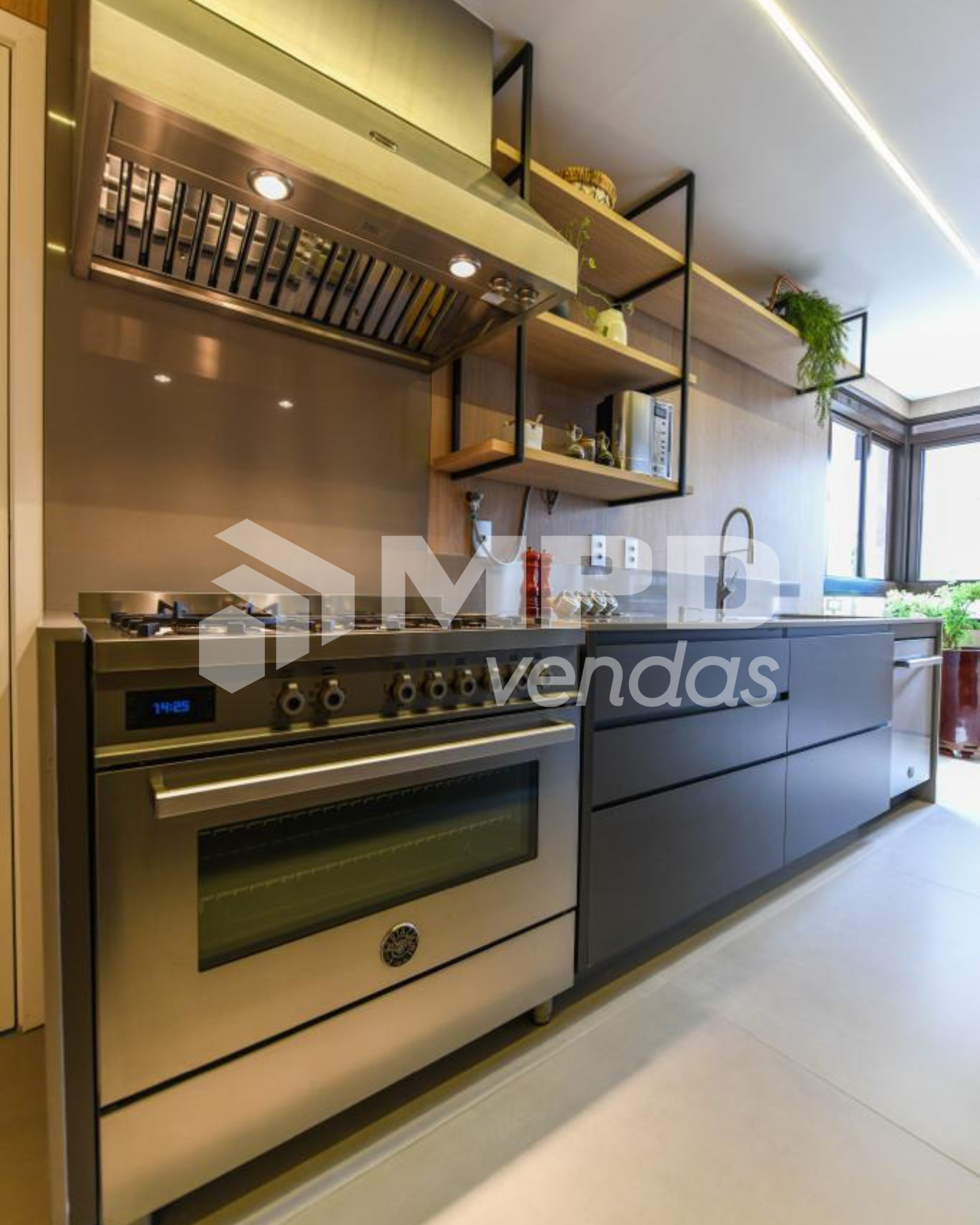 Apartamento à venda com 4 quartos, 264m² - Foto 18