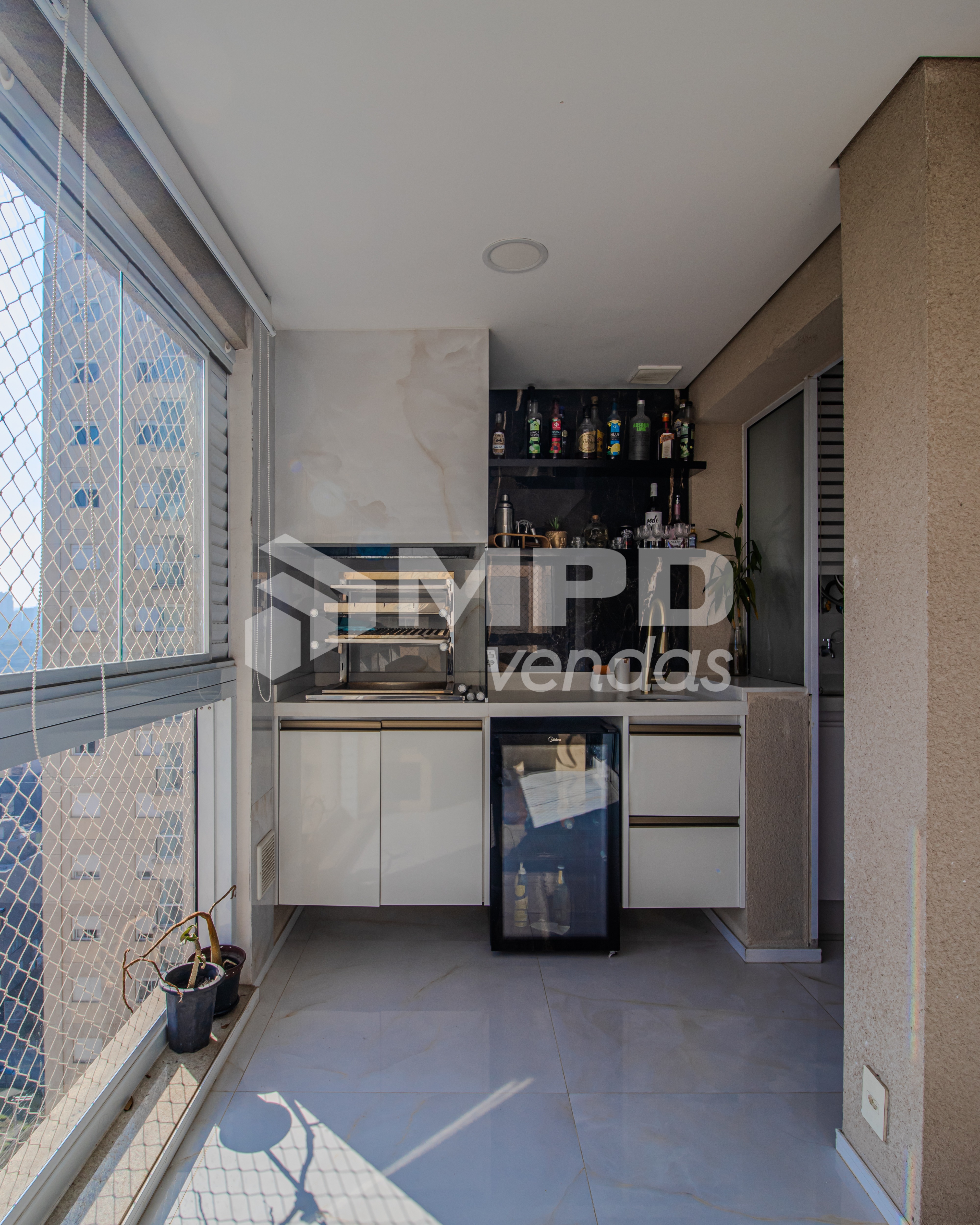 Apartamento à venda com 2 quartos, 80m² - Foto 7