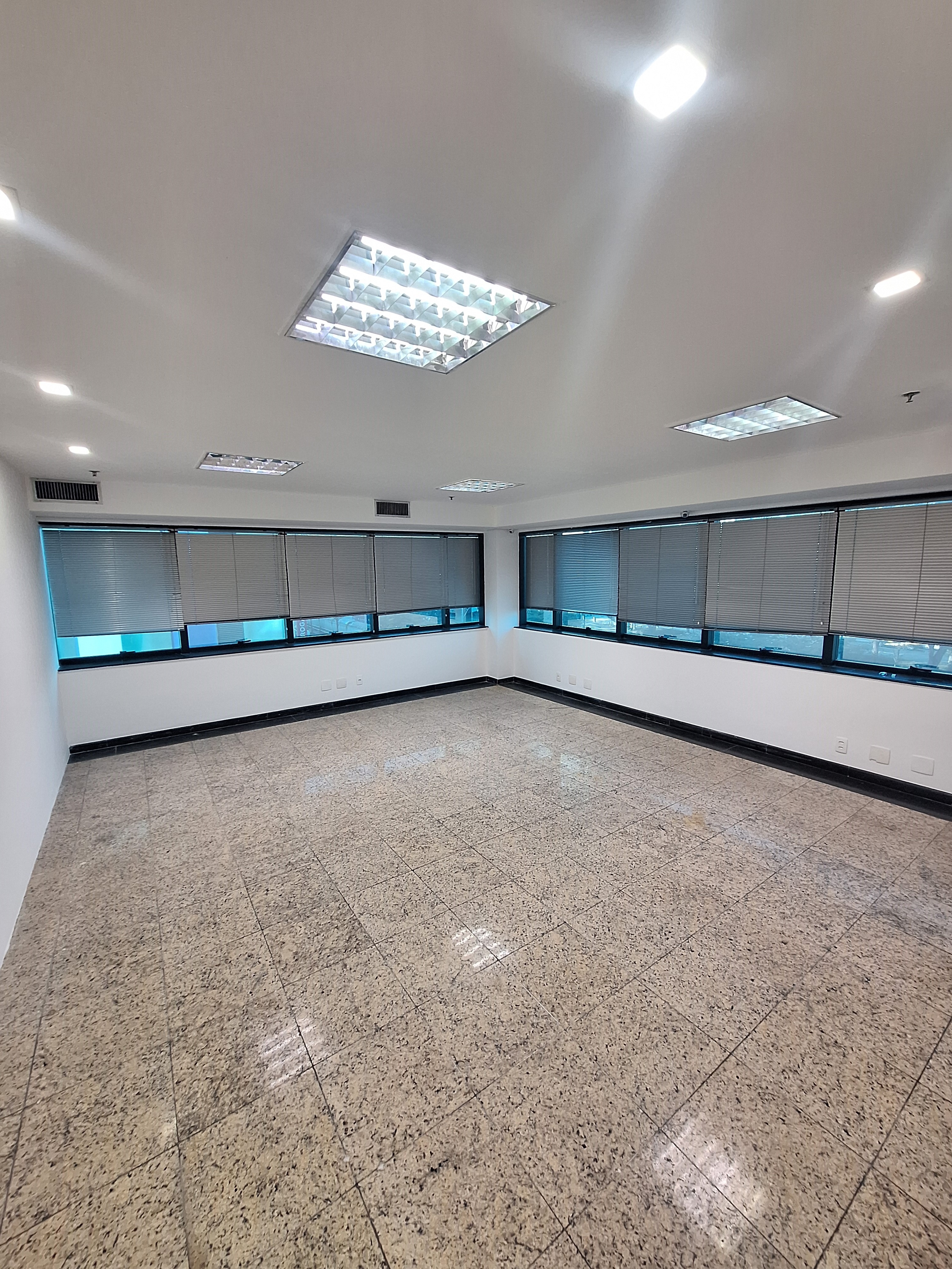 Conjunto Comercial-Sala para alugar, 91m² - Foto 1