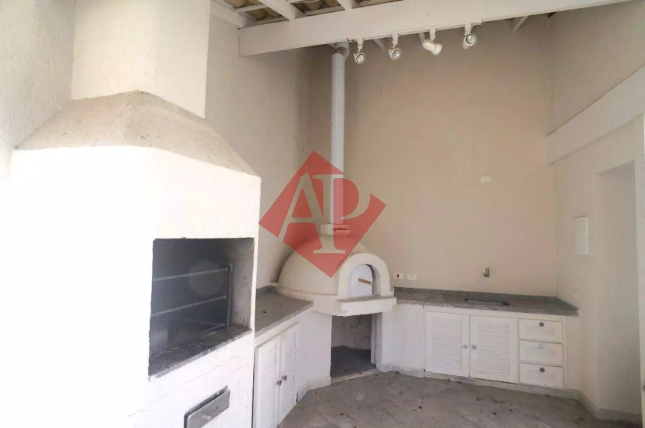 Casa à venda e aluguel com 4 quartos, 380m² - Foto 29