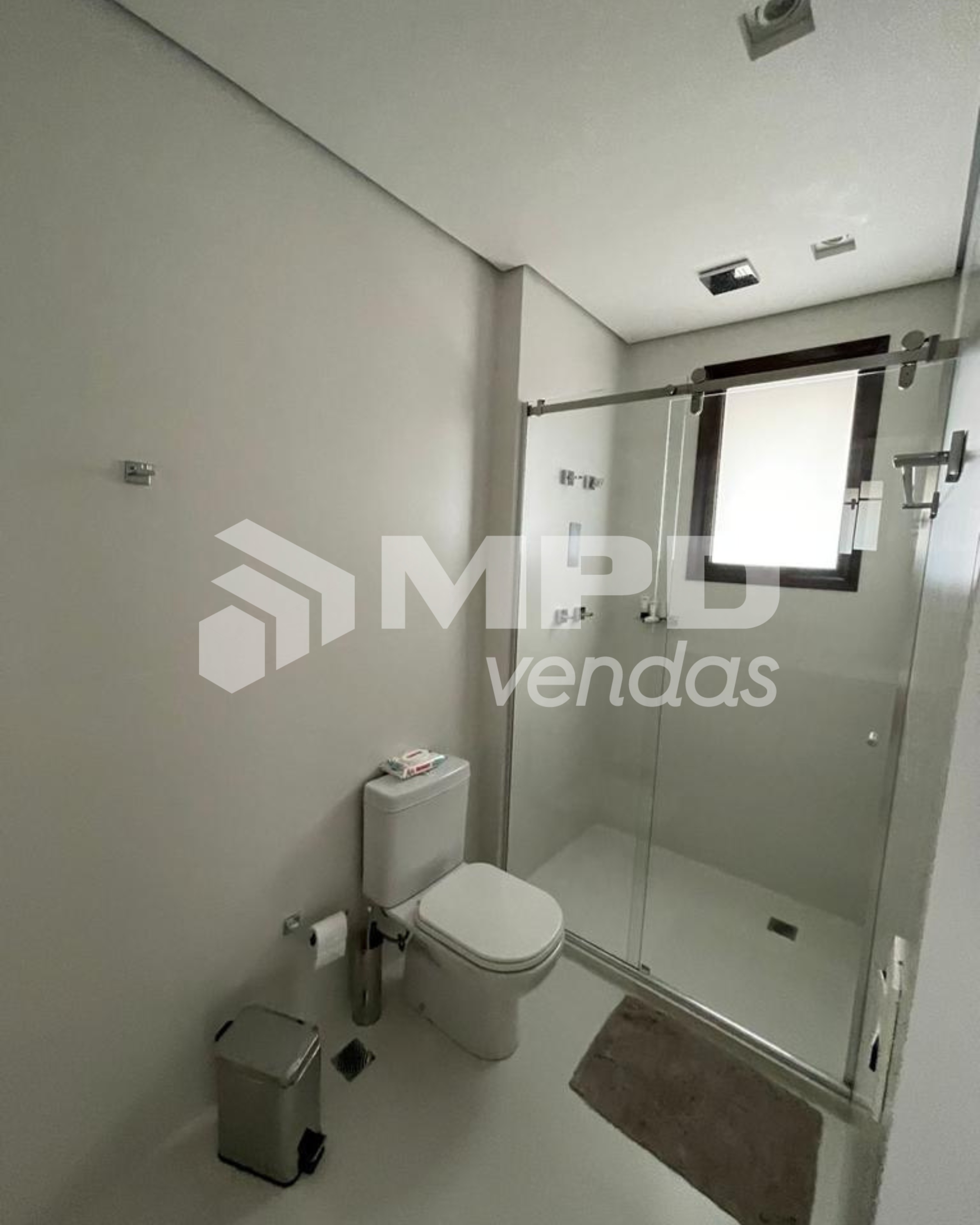 Apartamento à venda com 3 quartos, 228m² - Foto 12