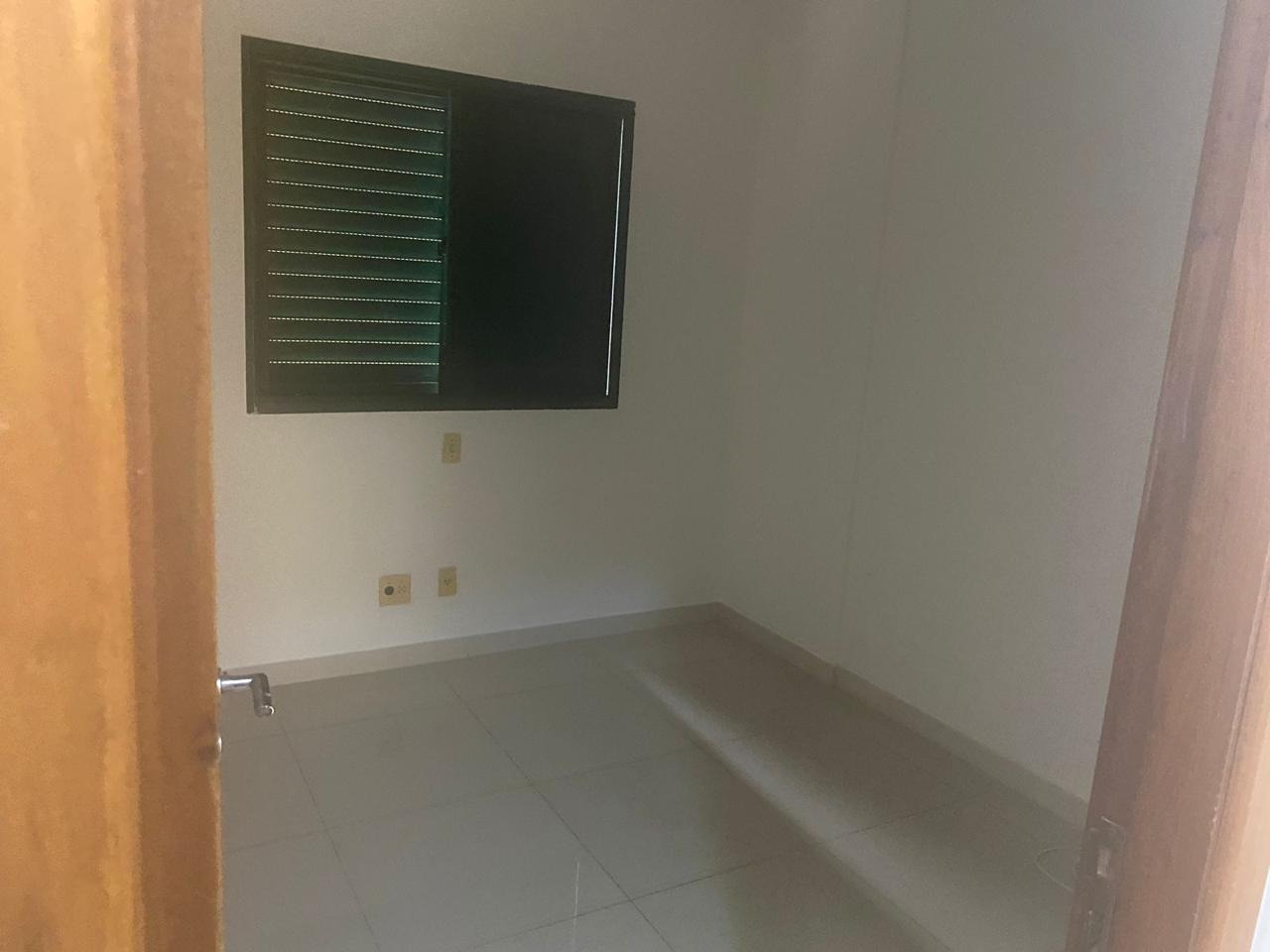 Apartamento para alugar com 3 quartos, 93m² - Foto 17