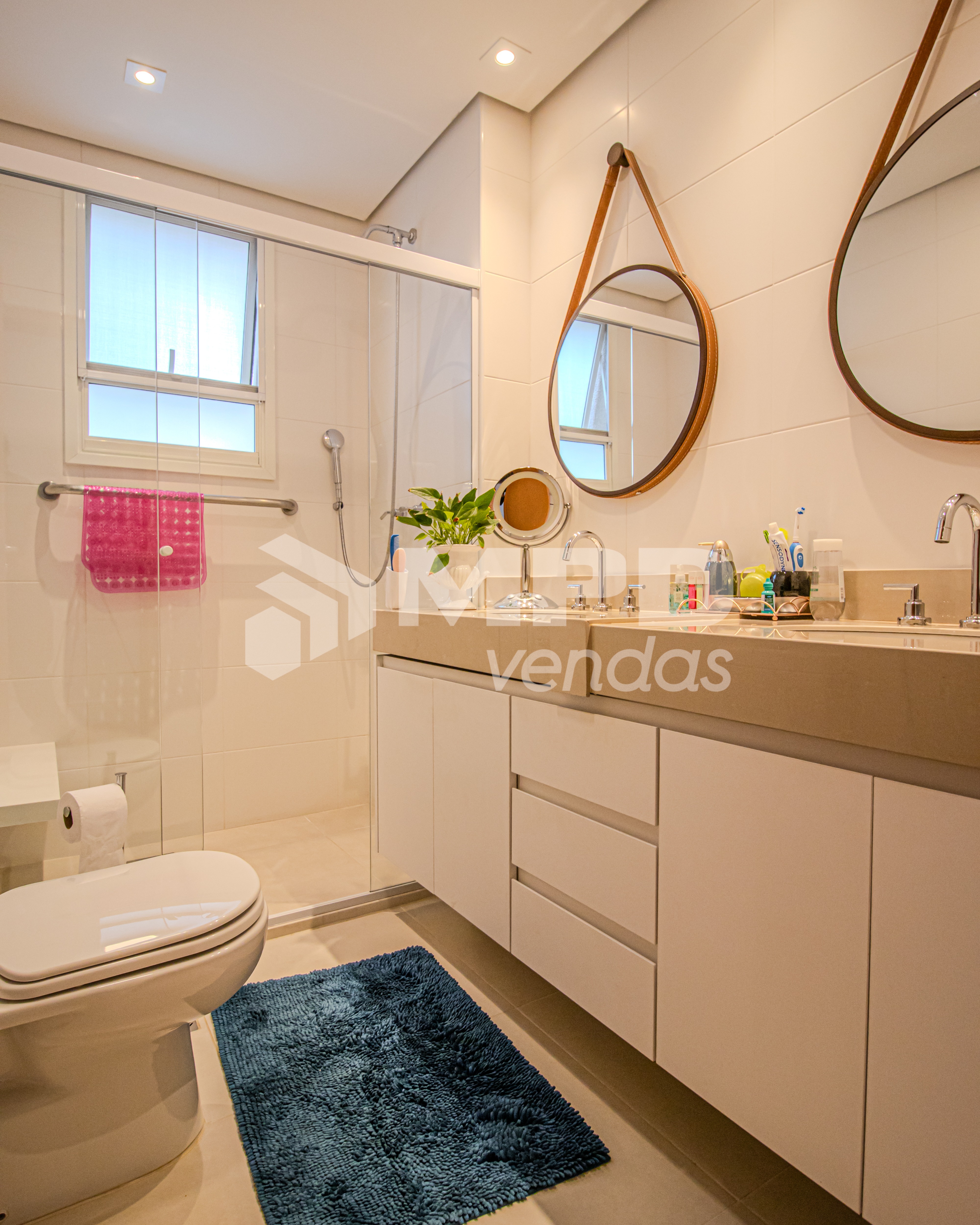 Apartamento à venda com 3 quartos, 207m² - Foto 13