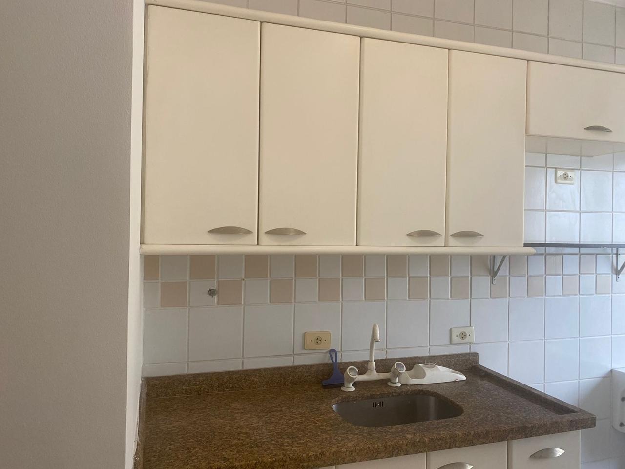 Apartamento para alugar com 3 quartos, 93m² - Foto 6