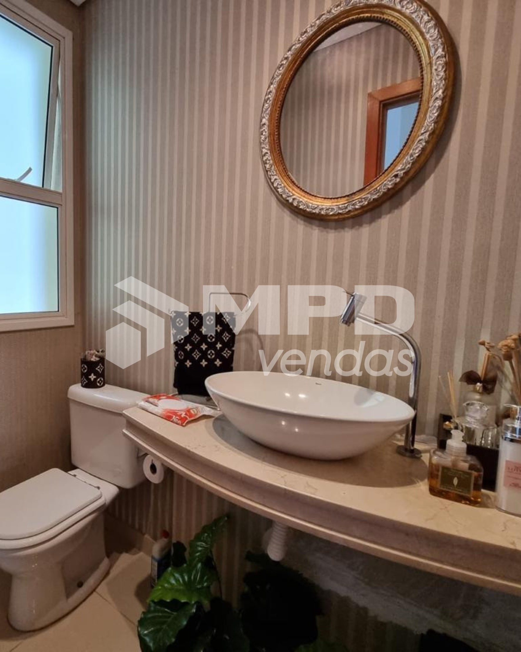 Apartamento à venda com 4 quartos, 195m² - Foto 26