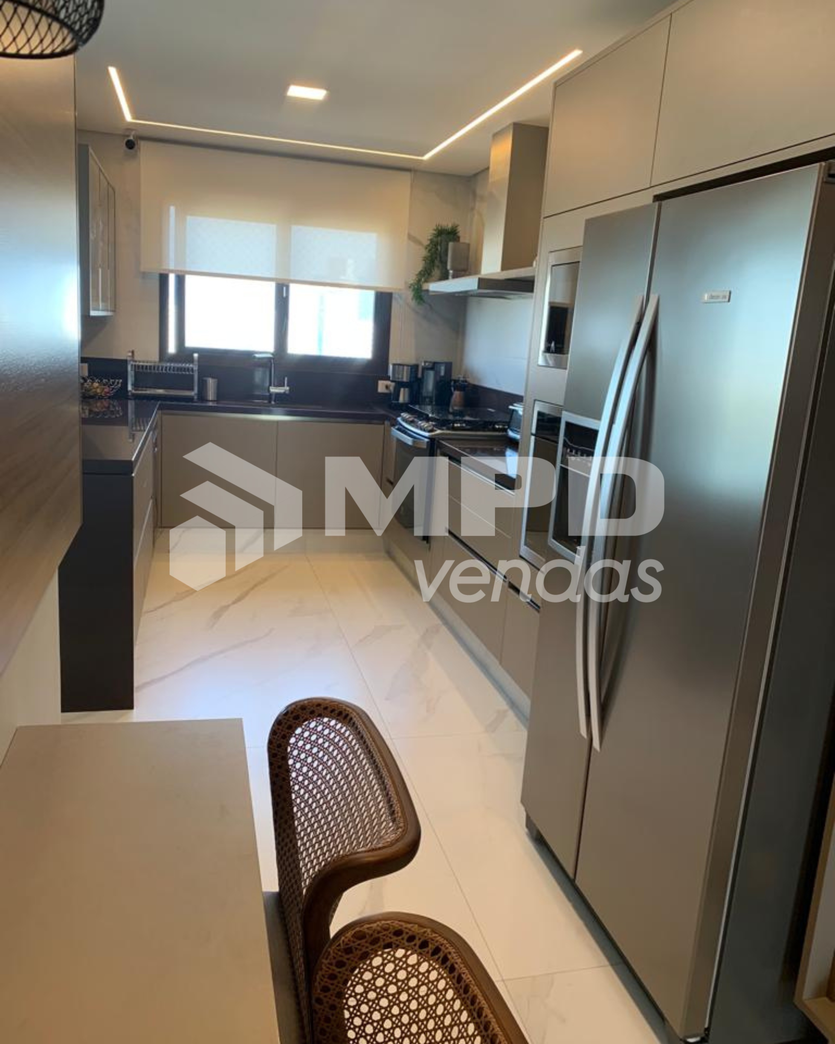 Apartamento à venda com 4 quartos, 313m² - Foto 6