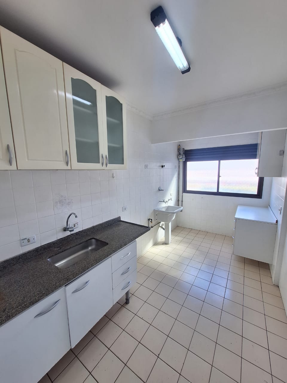 Apartamento para alugar com 3 quartos, 86m² - Foto 8