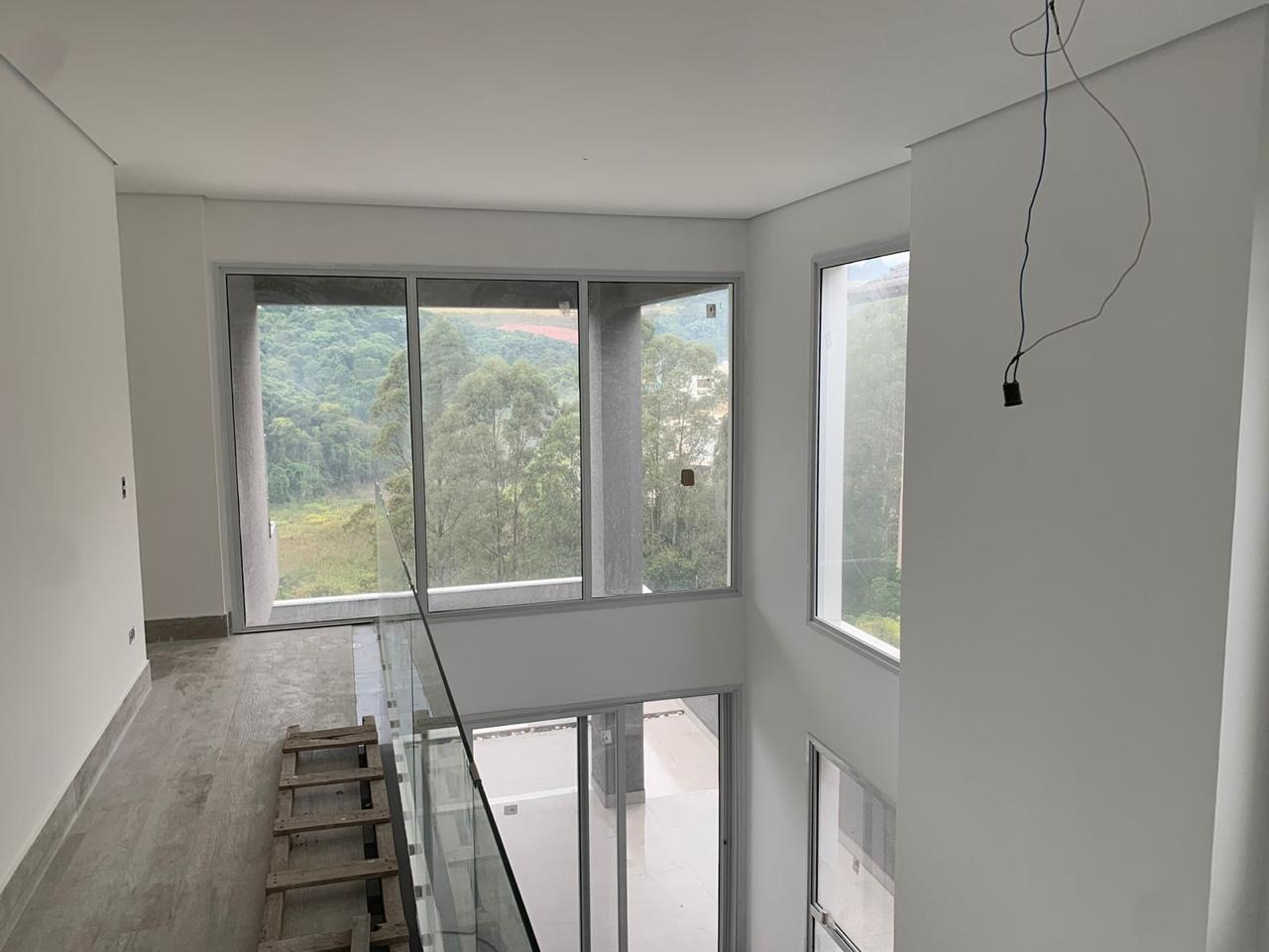 Casa à venda com 4 quartos, 347m² - Foto 5