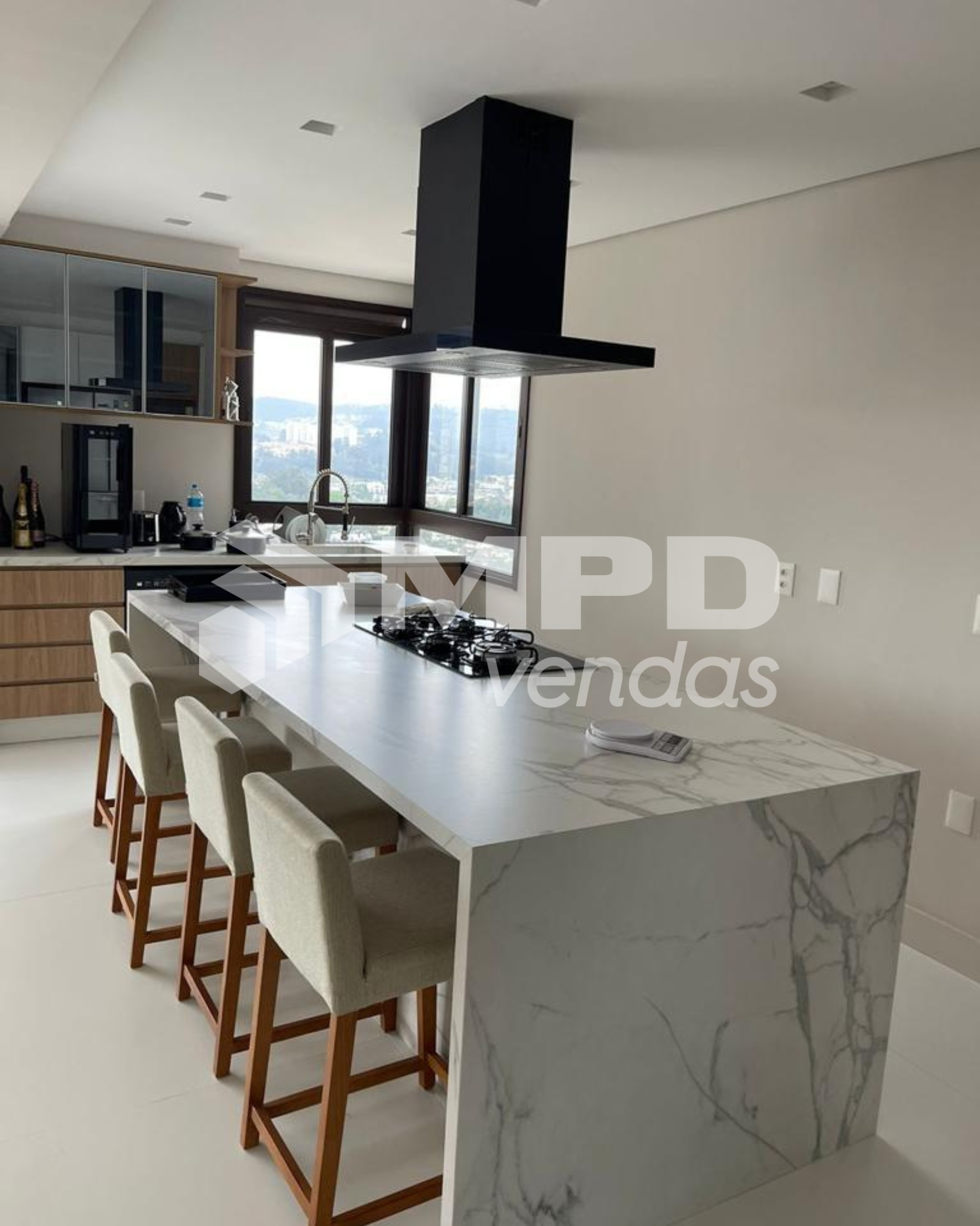 Apartamento à venda com 3 quartos, 228m² - Foto 5