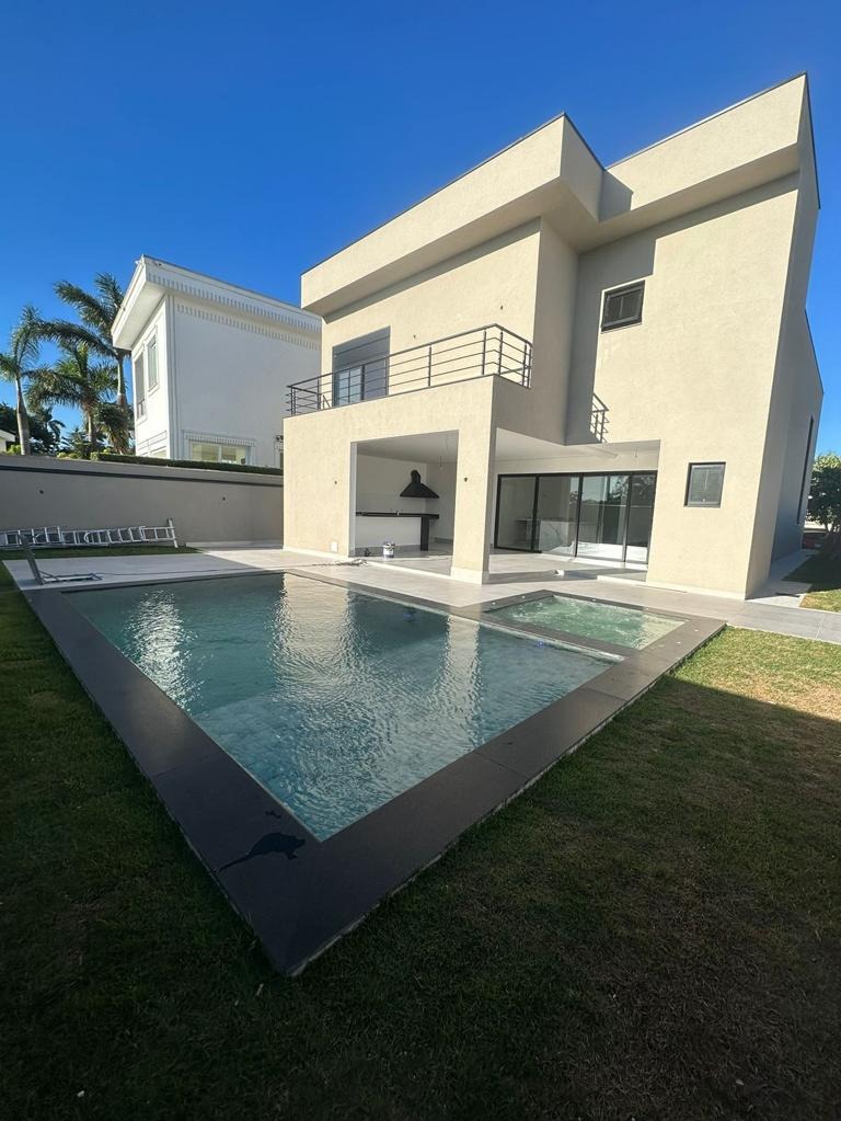 Casa à venda com 5 quartos, 434m² - Foto 5