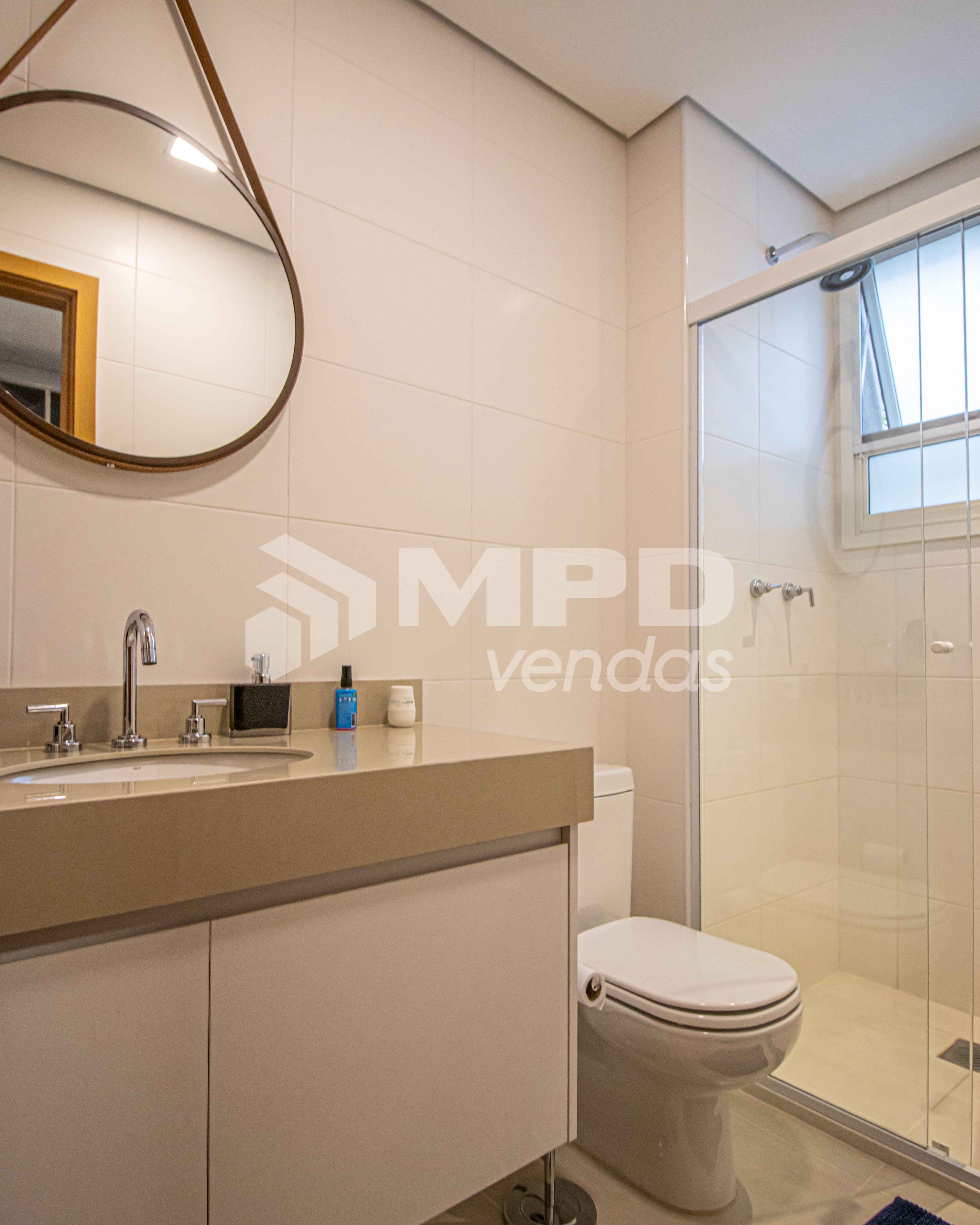 Apartamento à venda com 3 quartos, 207m² - Foto 12