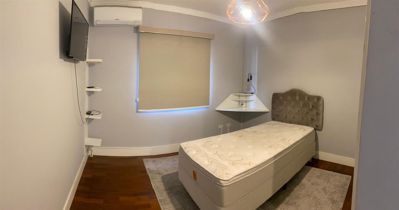 Casa para alugar com 4 quartos, 321m² - Foto 12