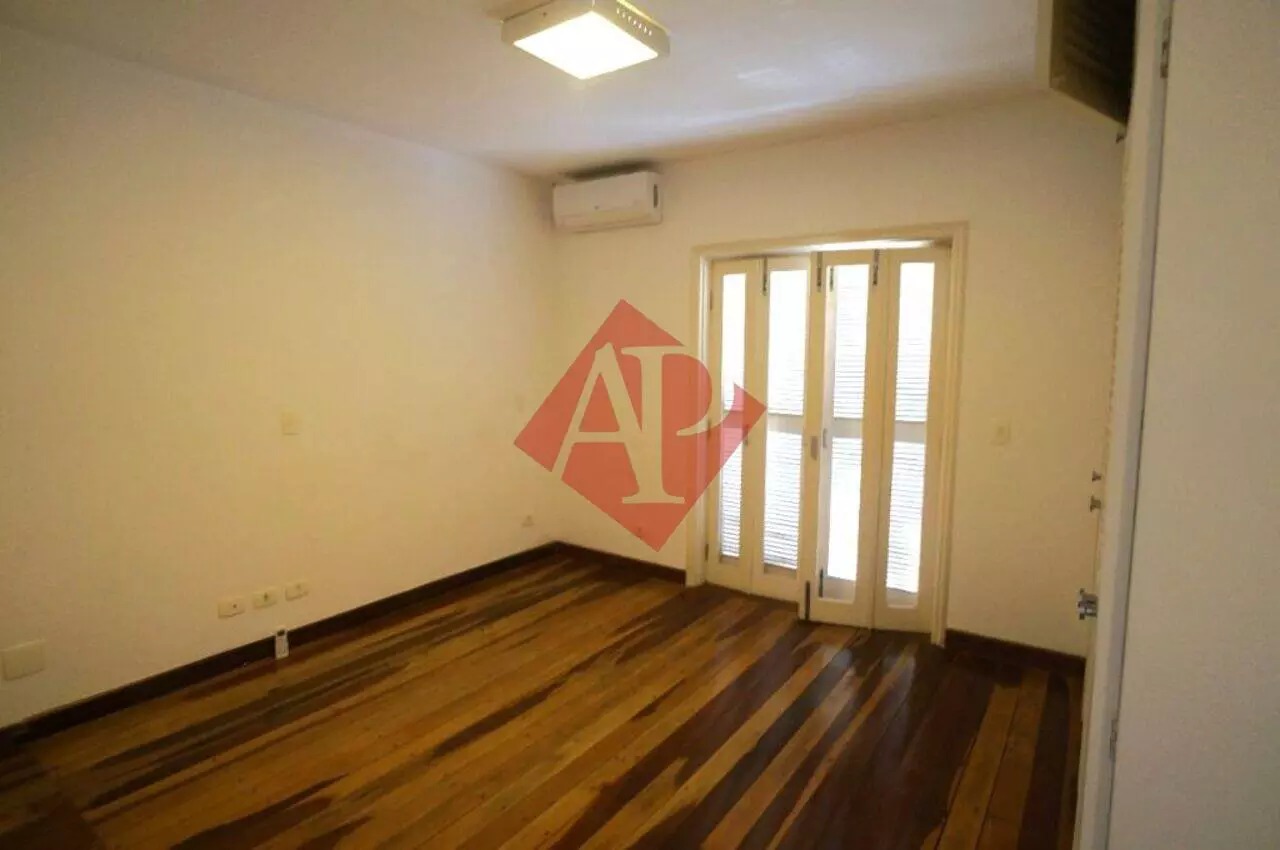 Casa à venda e aluguel com 4 quartos, 380m² - Foto 15