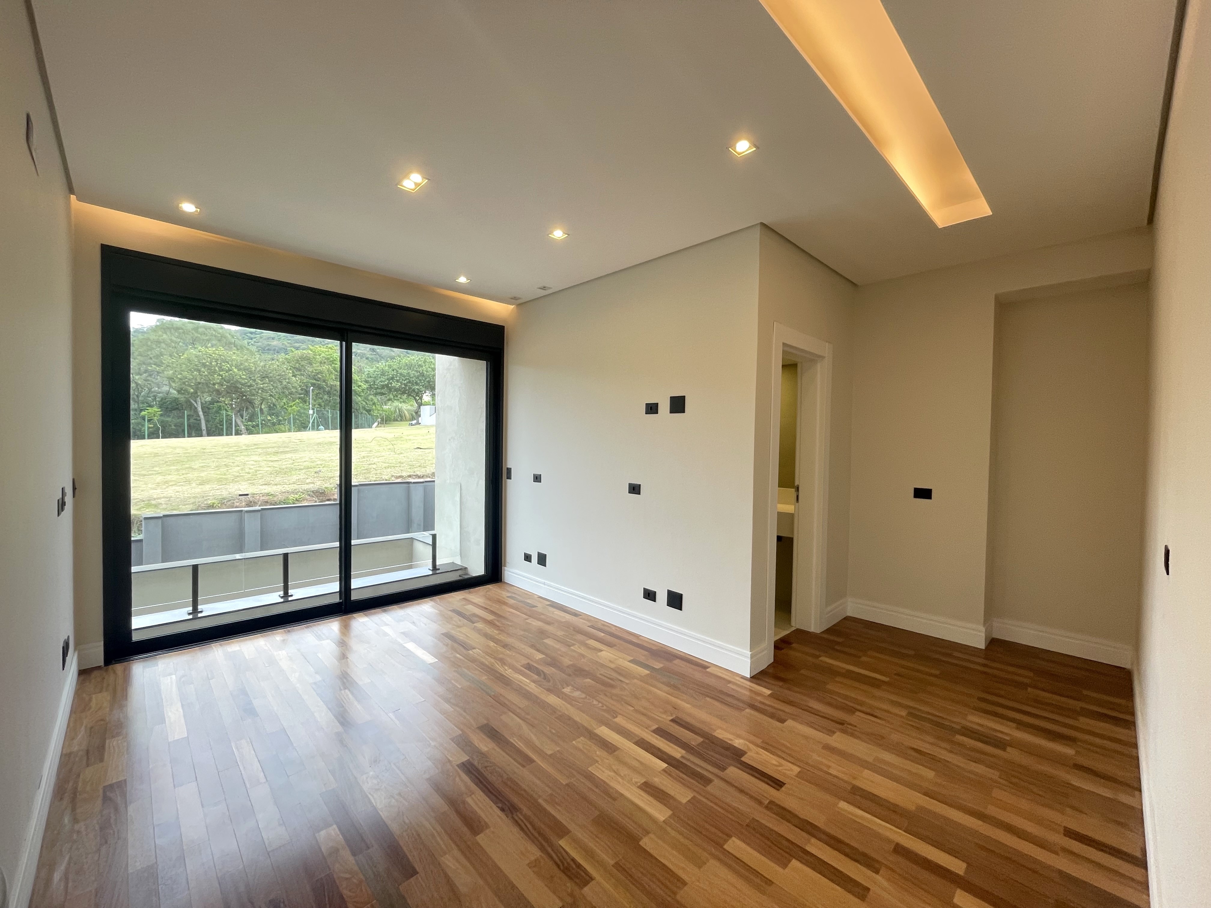 Casa à venda com 4 quartos, 440m² - Foto 64