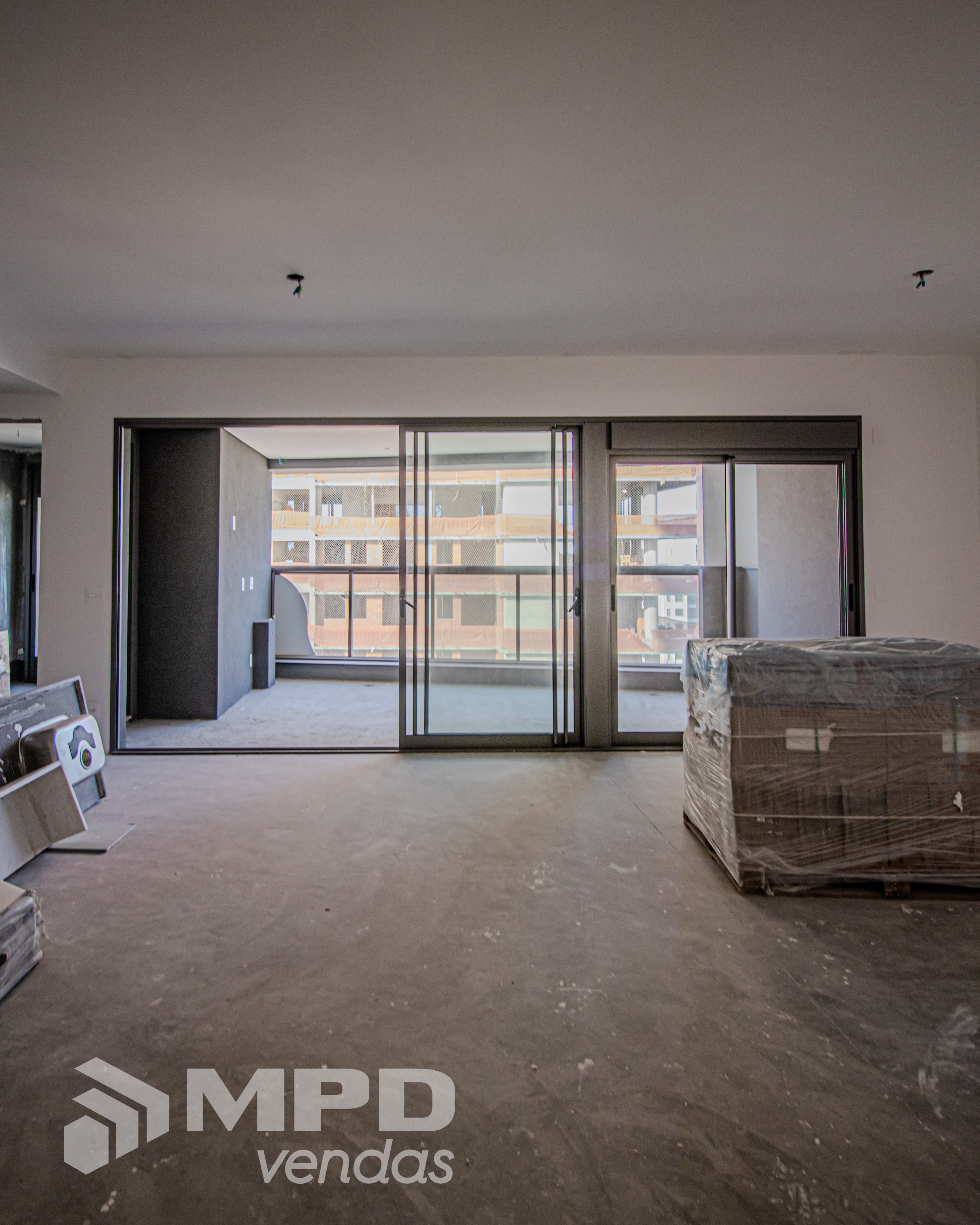 Apartamento à venda com 3 quartos, 123m² - Foto 3