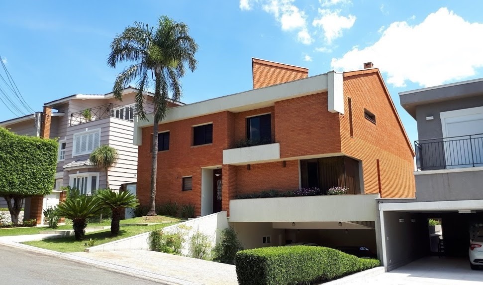 Casa de Condomínio à venda com 4 quartos, 533m² - Foto 1