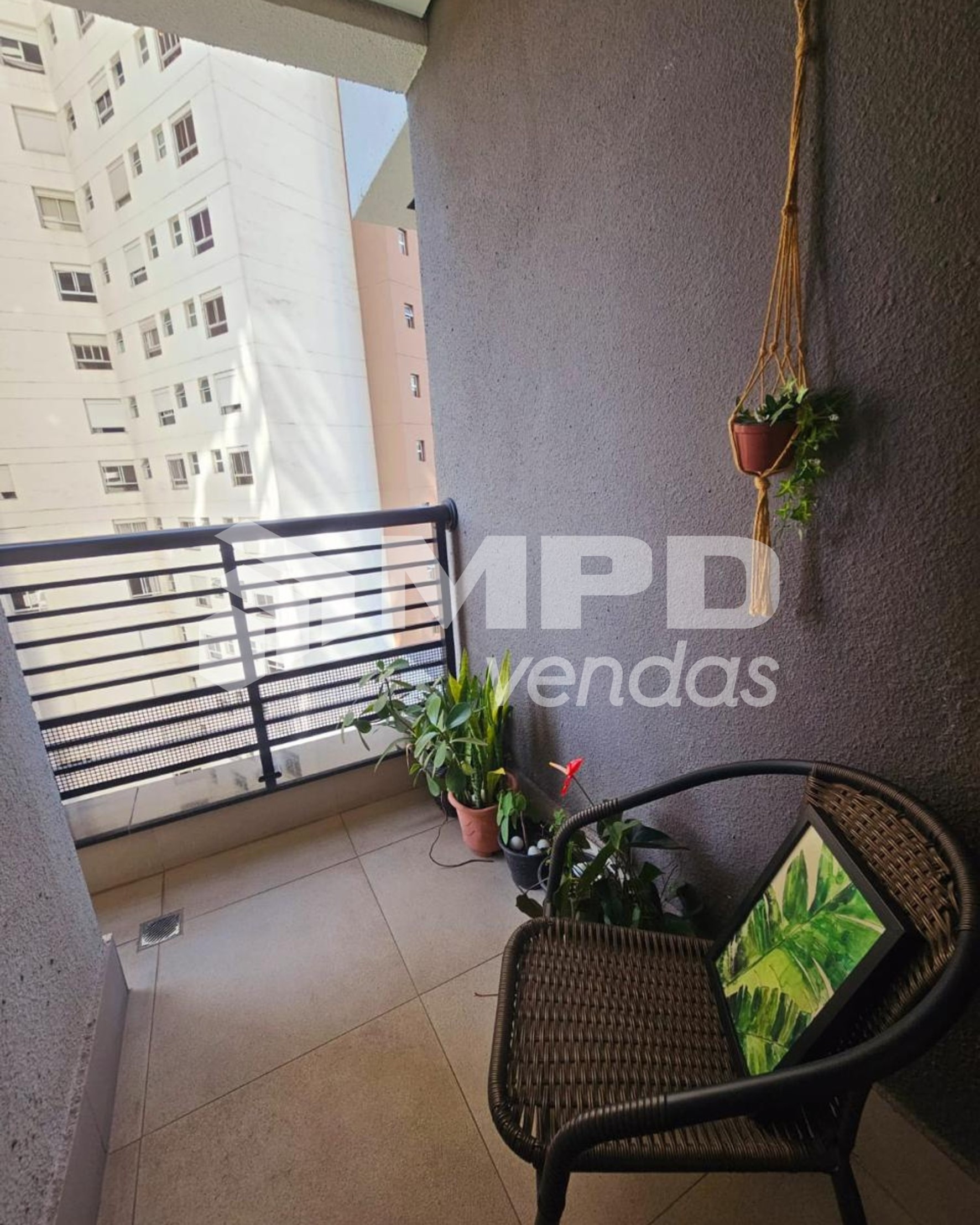 Apartamento à venda com 2 quartos, 85m² - Foto 4