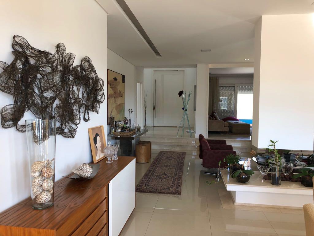 Casa à venda com 4 quartos, 668m² - Foto 2