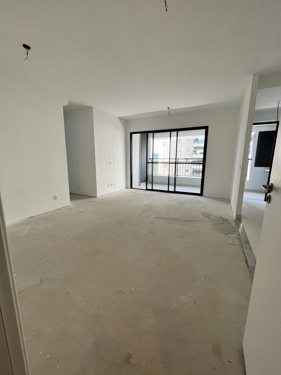 Apartamento à venda com 3 quartos, 88m² - Foto 2