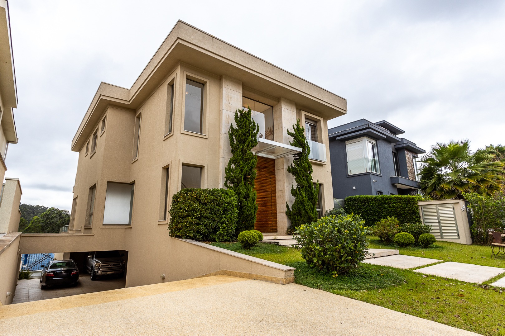 Casa de Condomínio à venda e aluguel com 4 quartos, 571m² - Foto 7