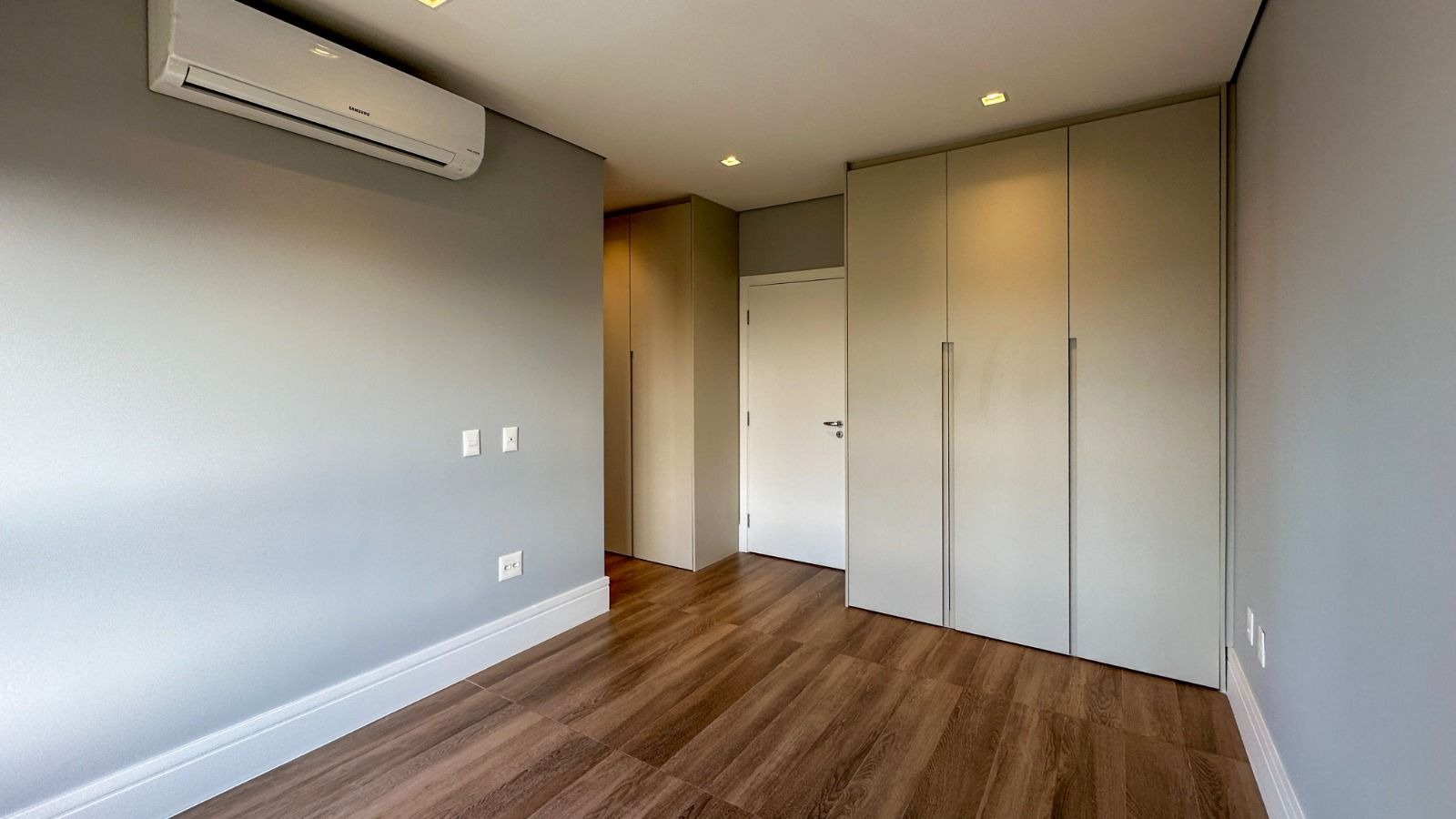 Apartamento à venda com 4 quartos, 344m² - Foto 9