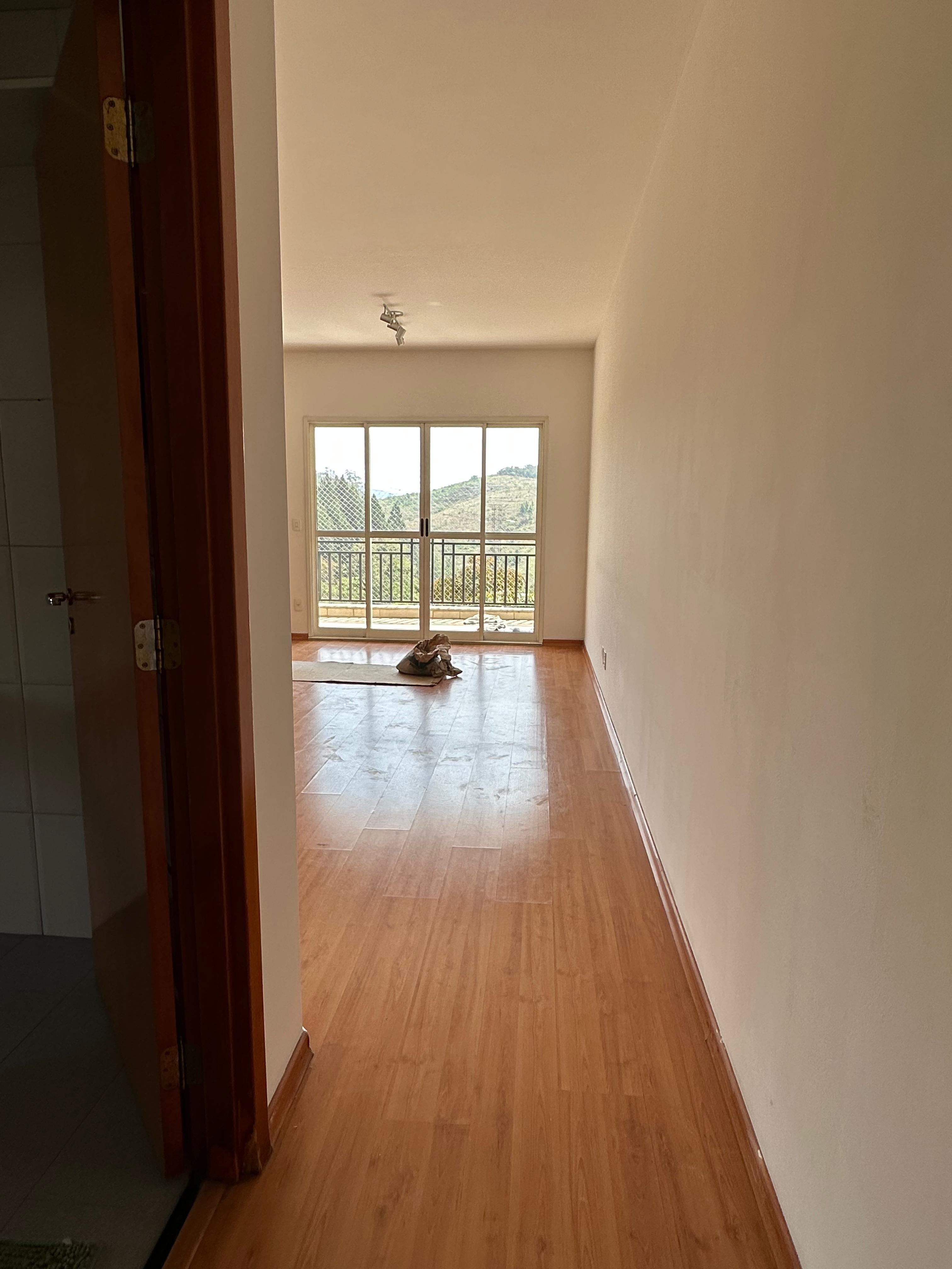 Apartamento para alugar com 2 quartos, 101m² - Foto 2