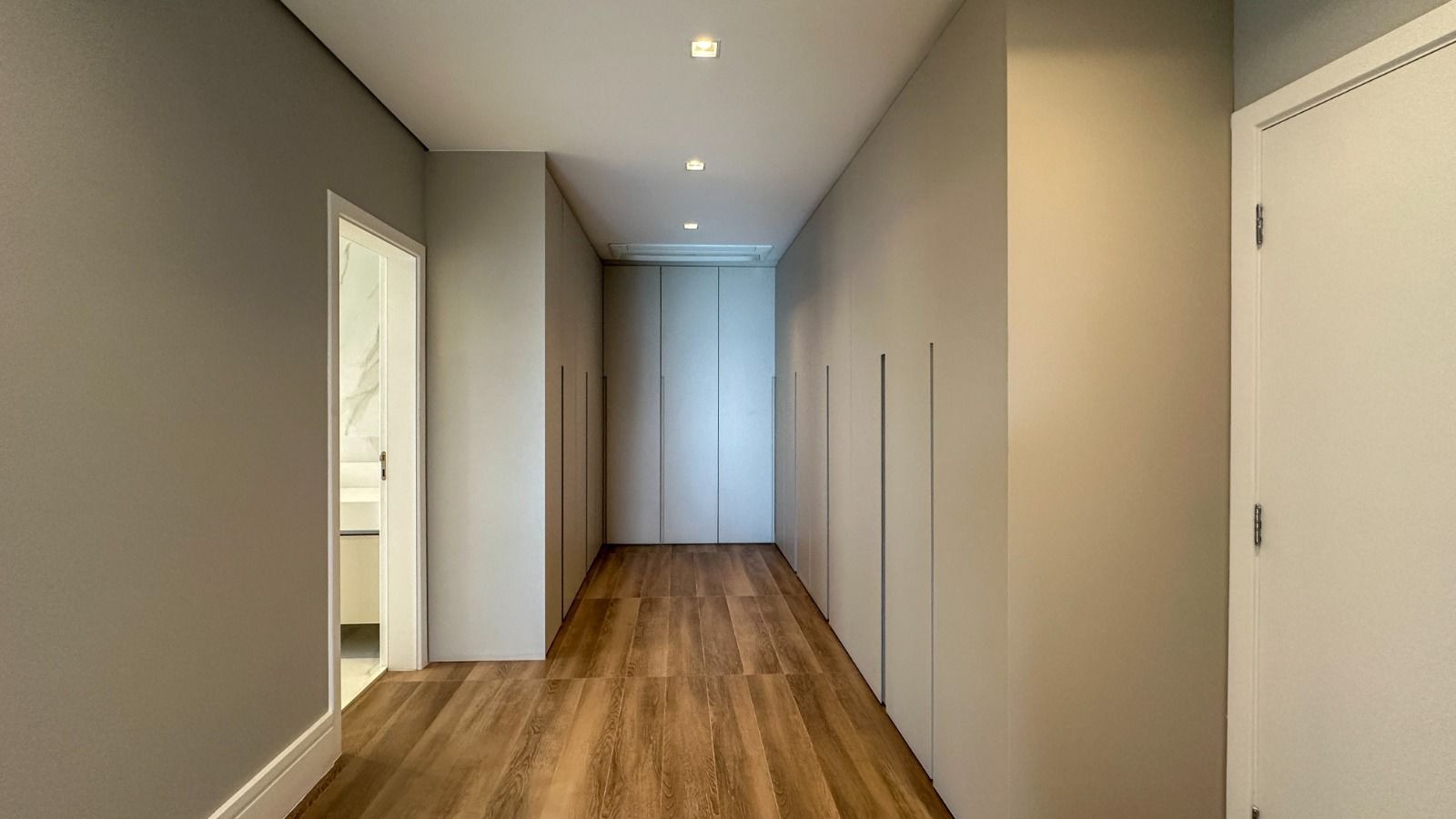 Apartamento à venda com 4 quartos, 344m² - Foto 15