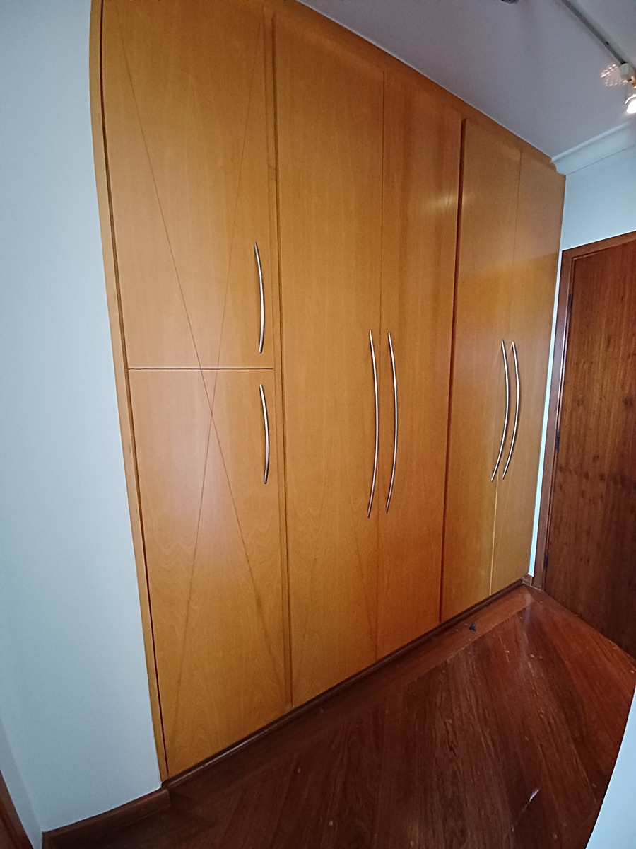 Apartamento à venda com 3 quartos, 154m² - Foto 12