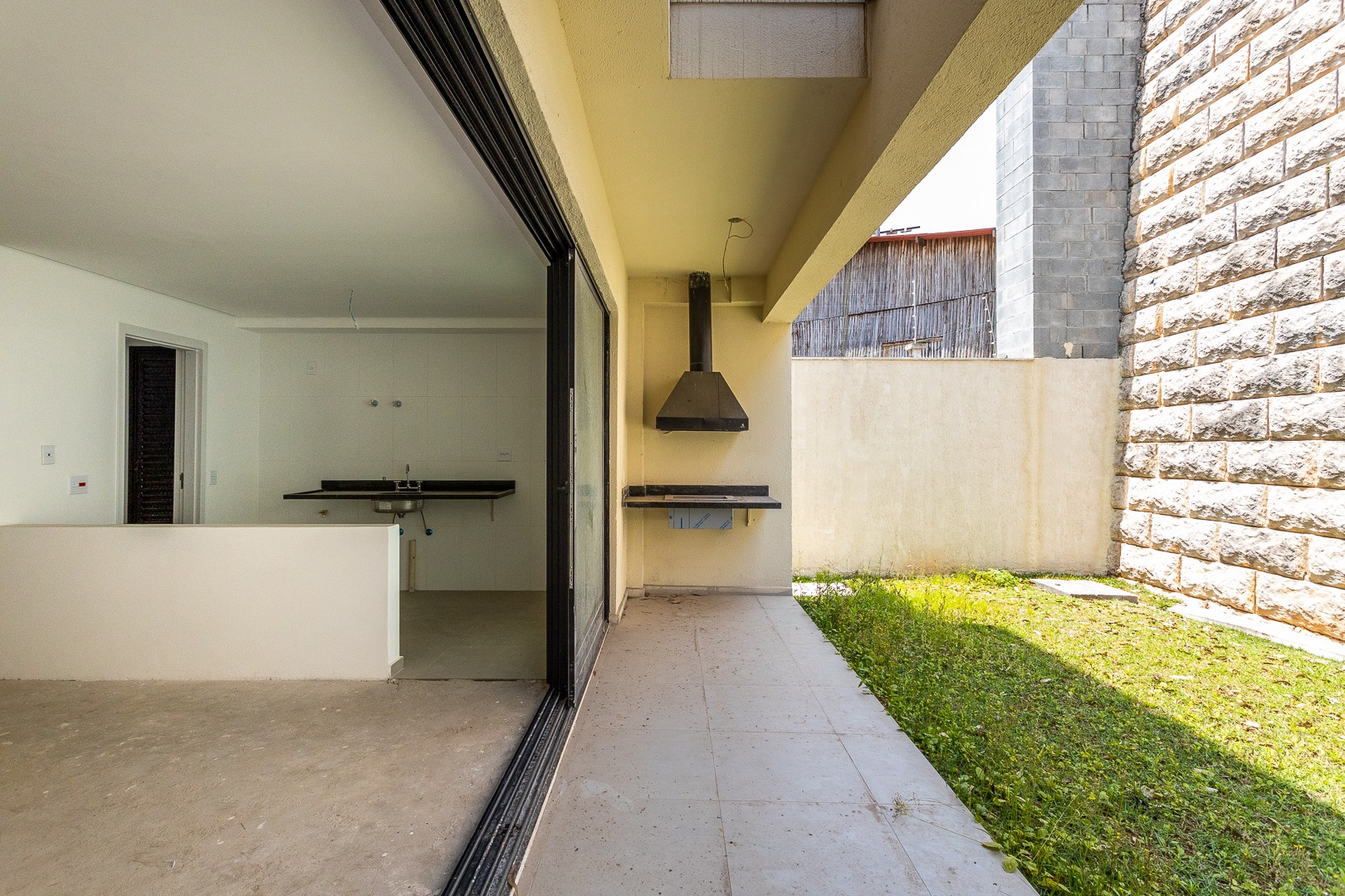 Casa à venda com 4 quartos, 214m² - Foto 17