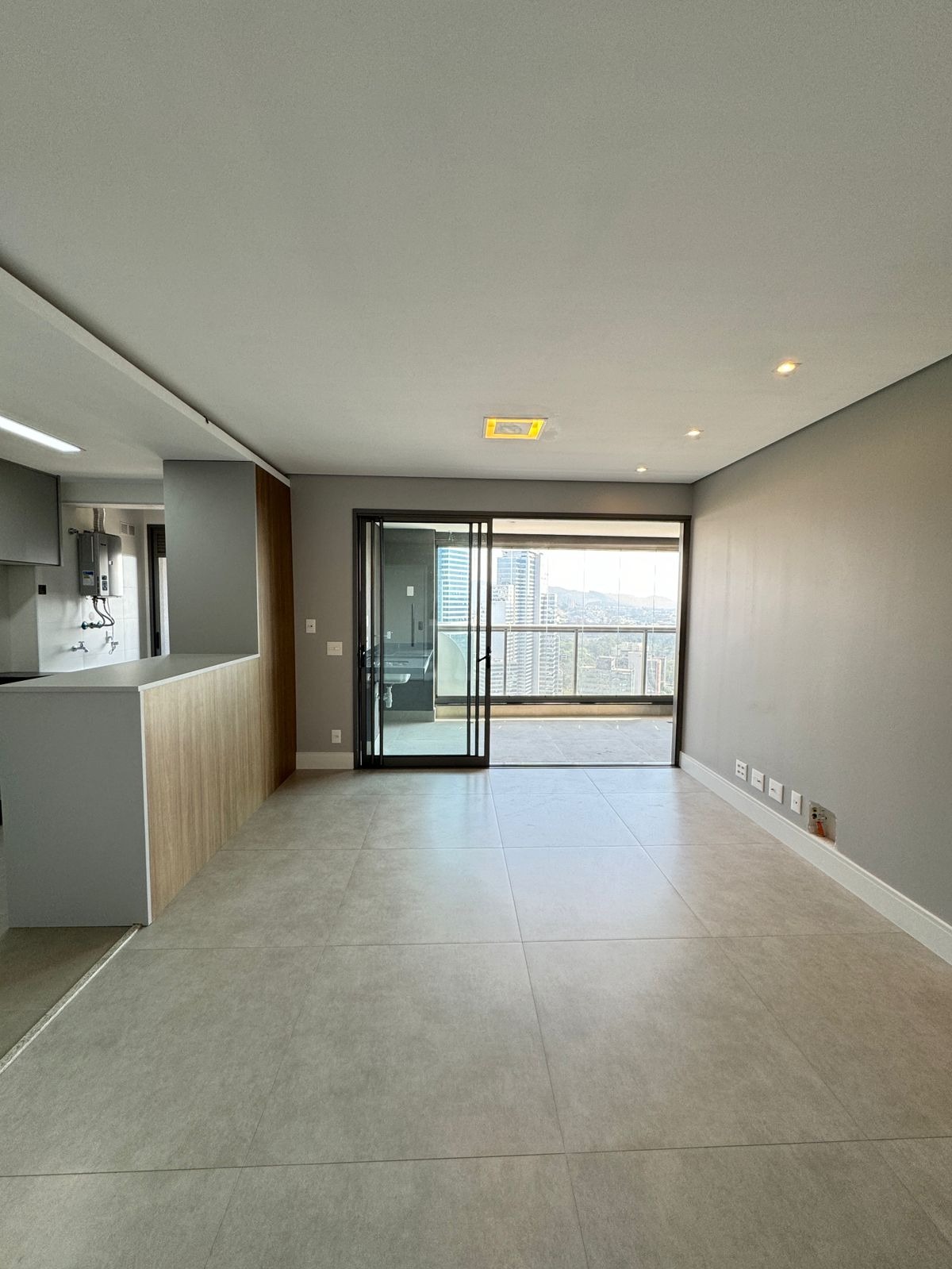 Apartamento à venda e aluguel com 2 quartos, 95m² - Foto 7