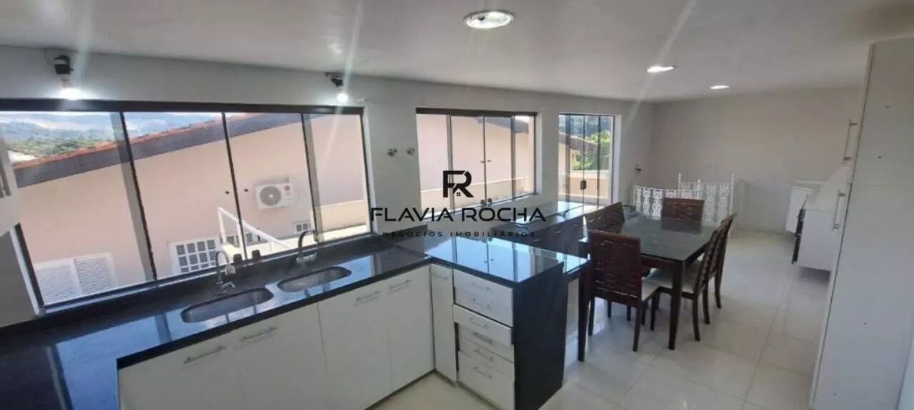 Casa à venda e aluguel com 3 quartos, 490m² - Foto 8