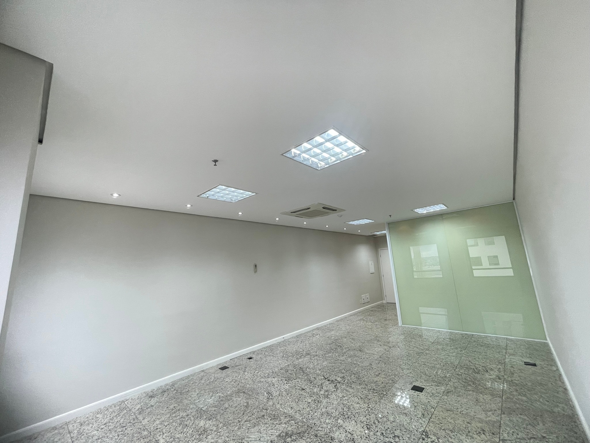 Conjunto Comercial-Sala à venda e aluguel, 48m² - Foto 13