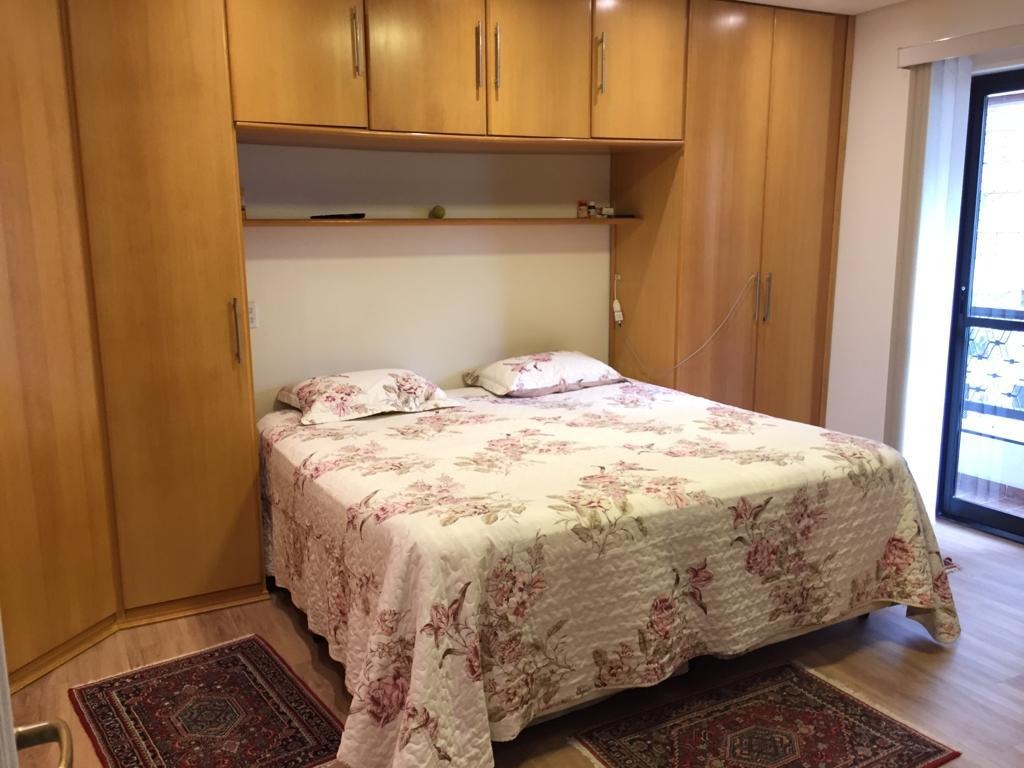 Apartamento à venda com 3 quartos, 164m² - Foto 7