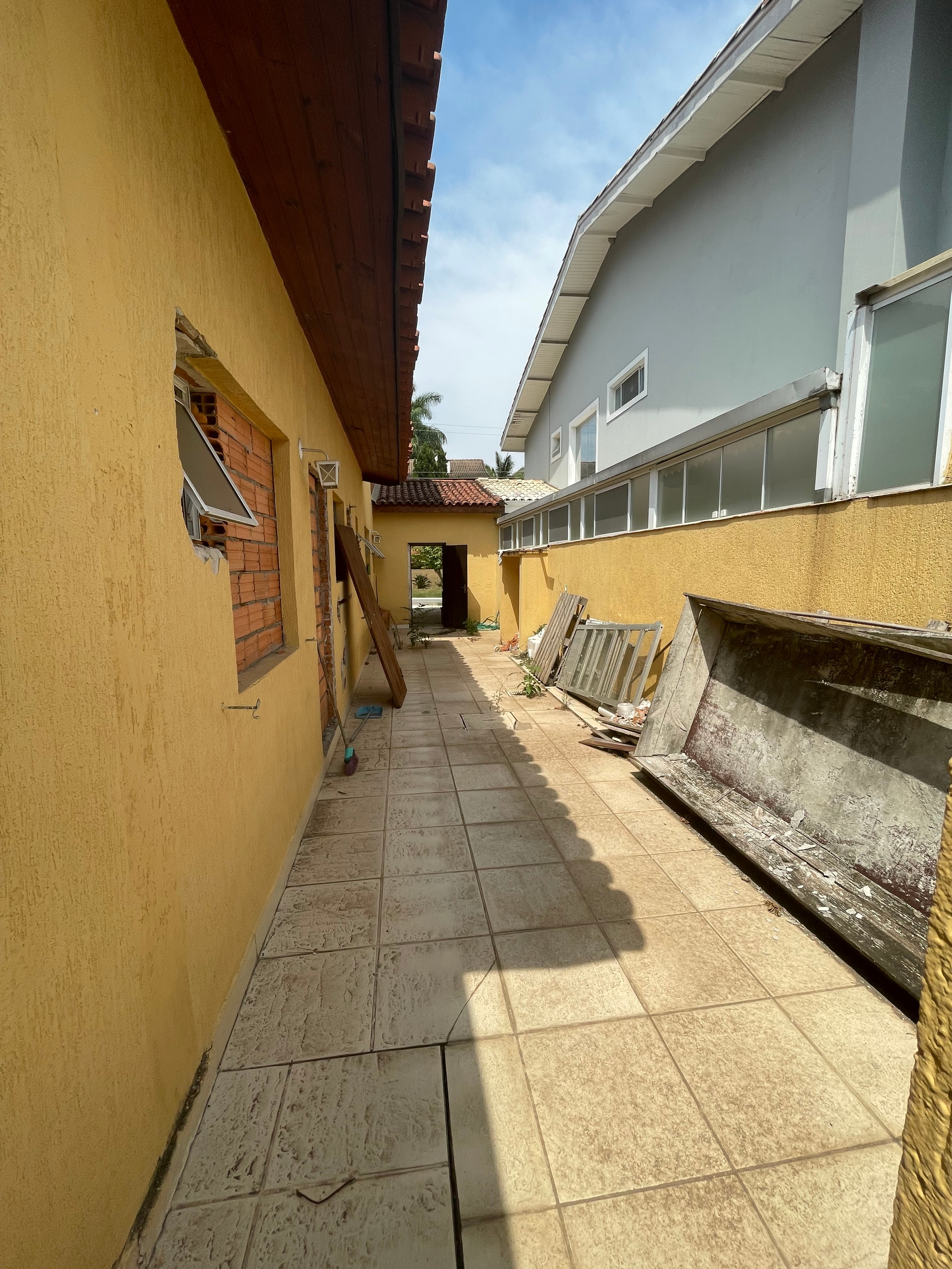 Casa de Condomínio à venda com 5 quartos, 240m² - Foto 49