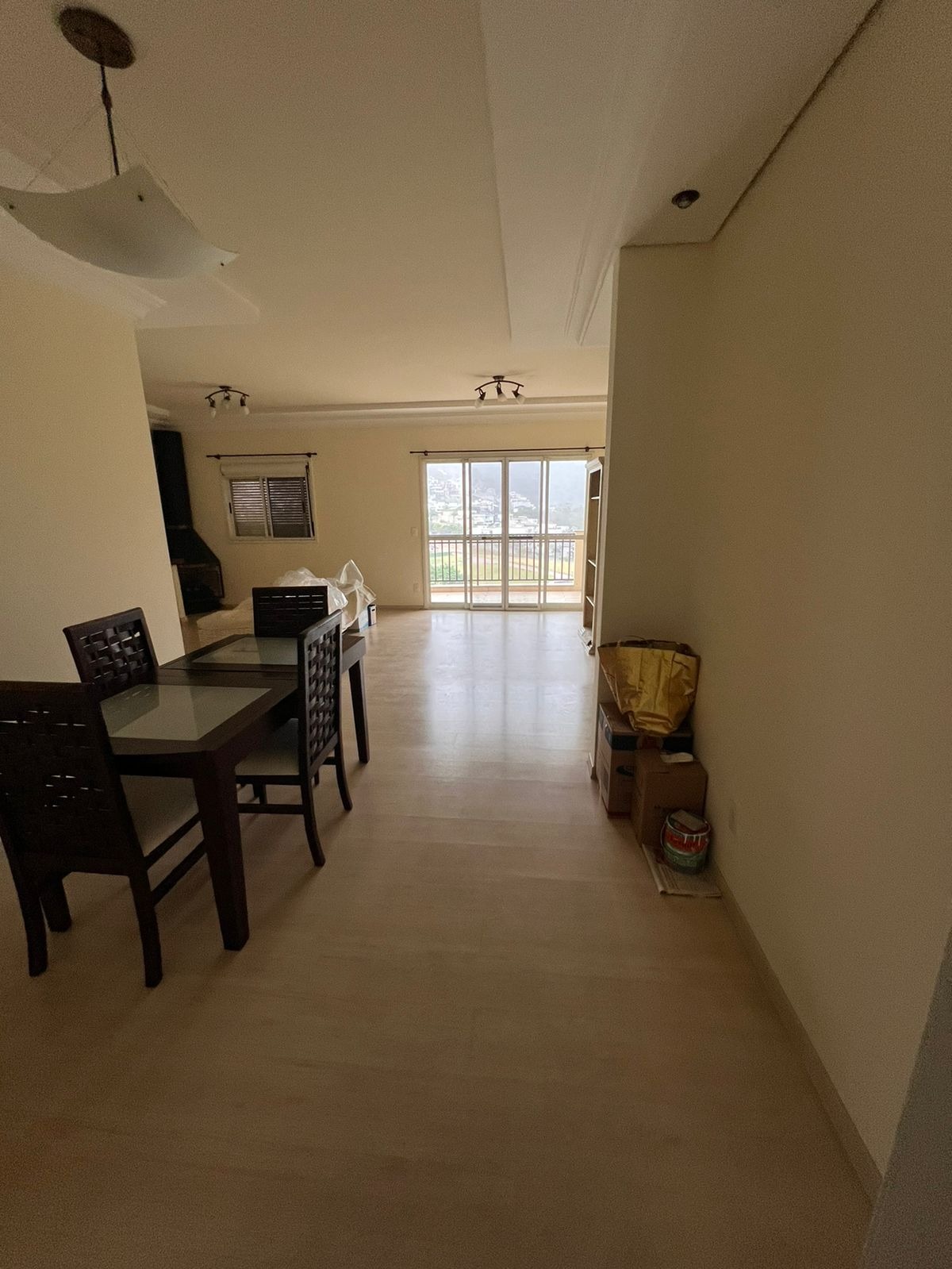 Apartamento para alugar com 3 quartos, 139m² - Foto 3