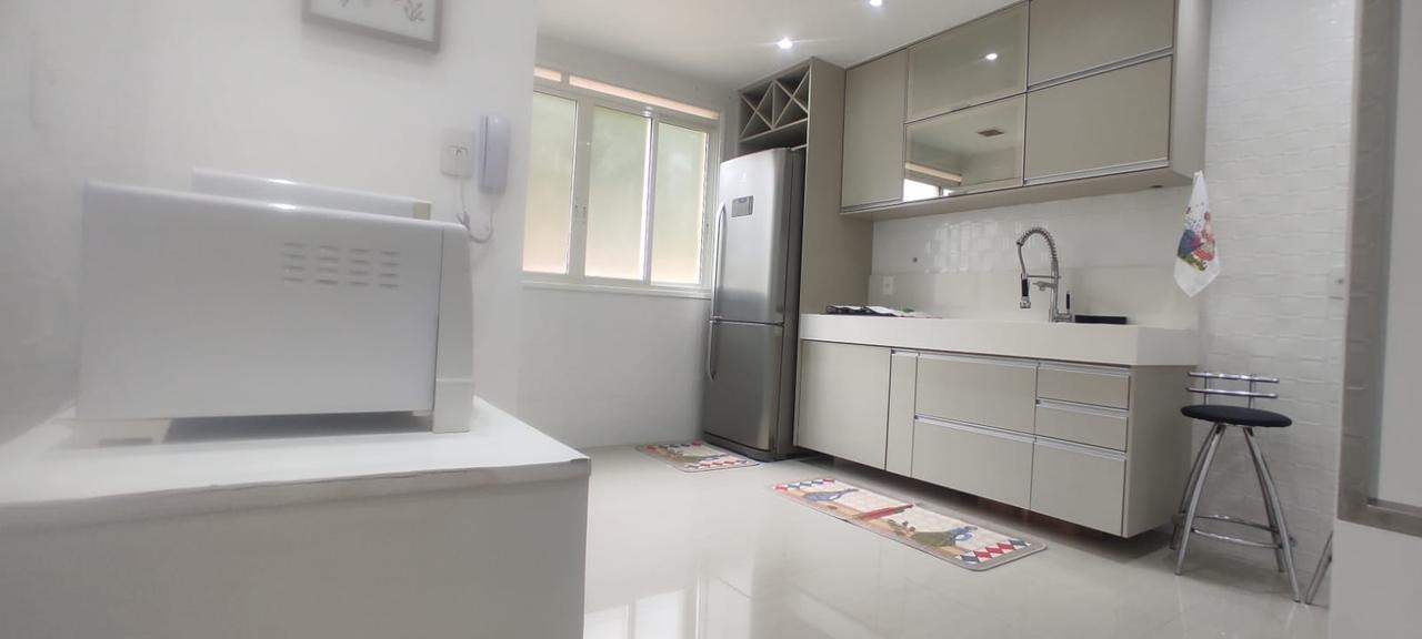 Apartamento para alugar com 2 quartos, 116m² - Foto 19