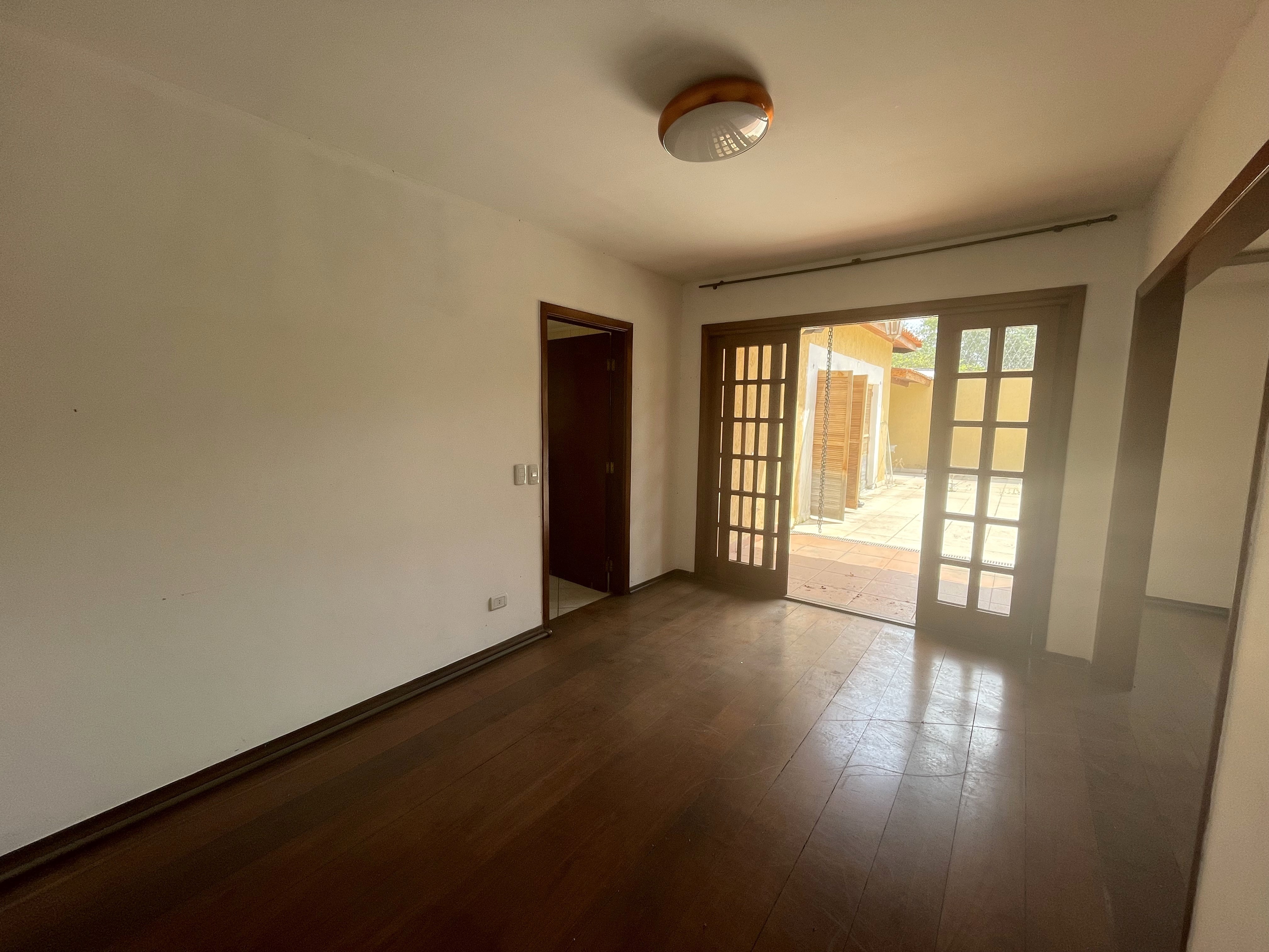 Casa de Condomínio à venda com 5 quartos, 240m² - Foto 10