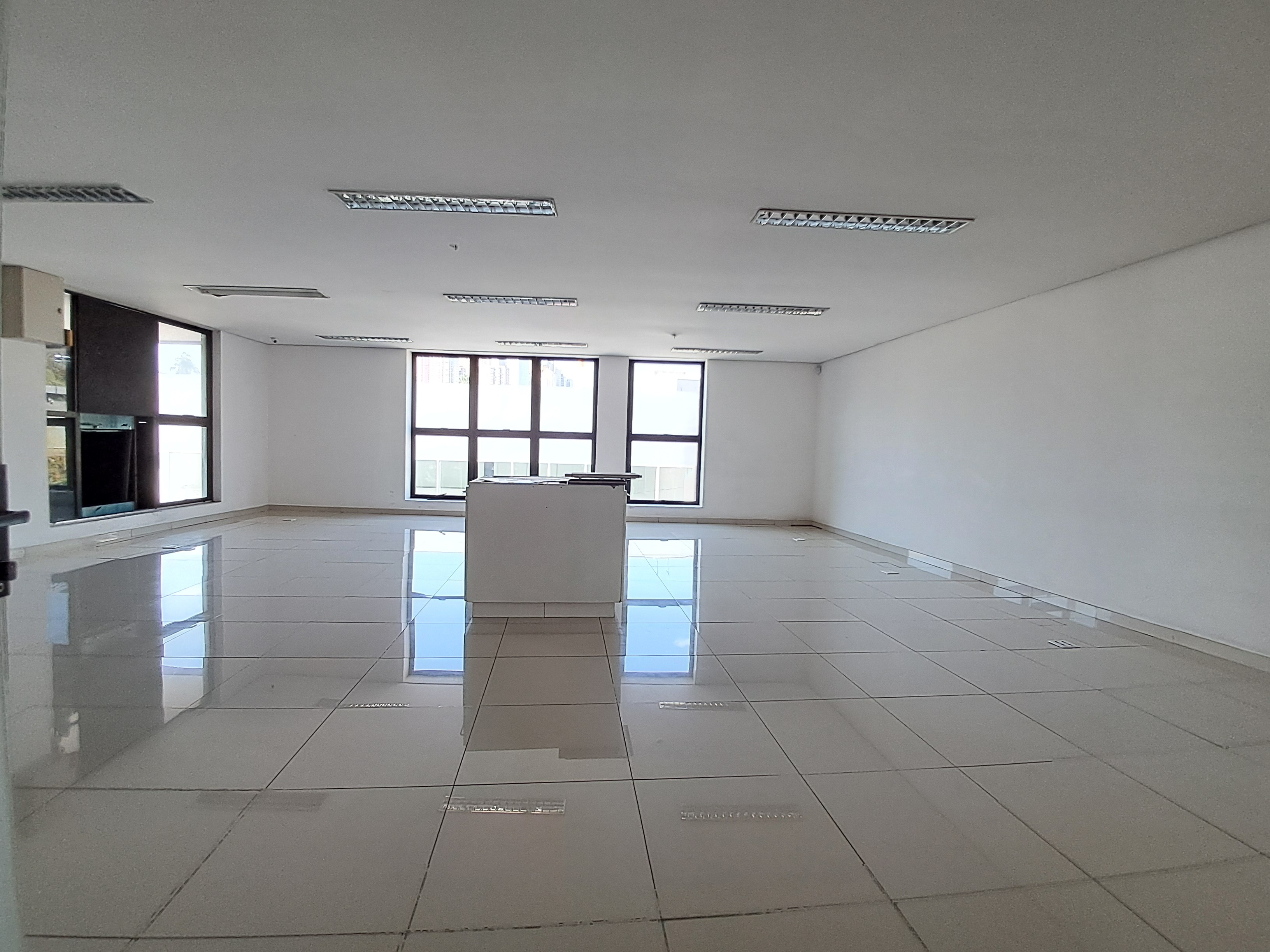 Conjunto Comercial-Sala para alugar, 190m² - Foto 13