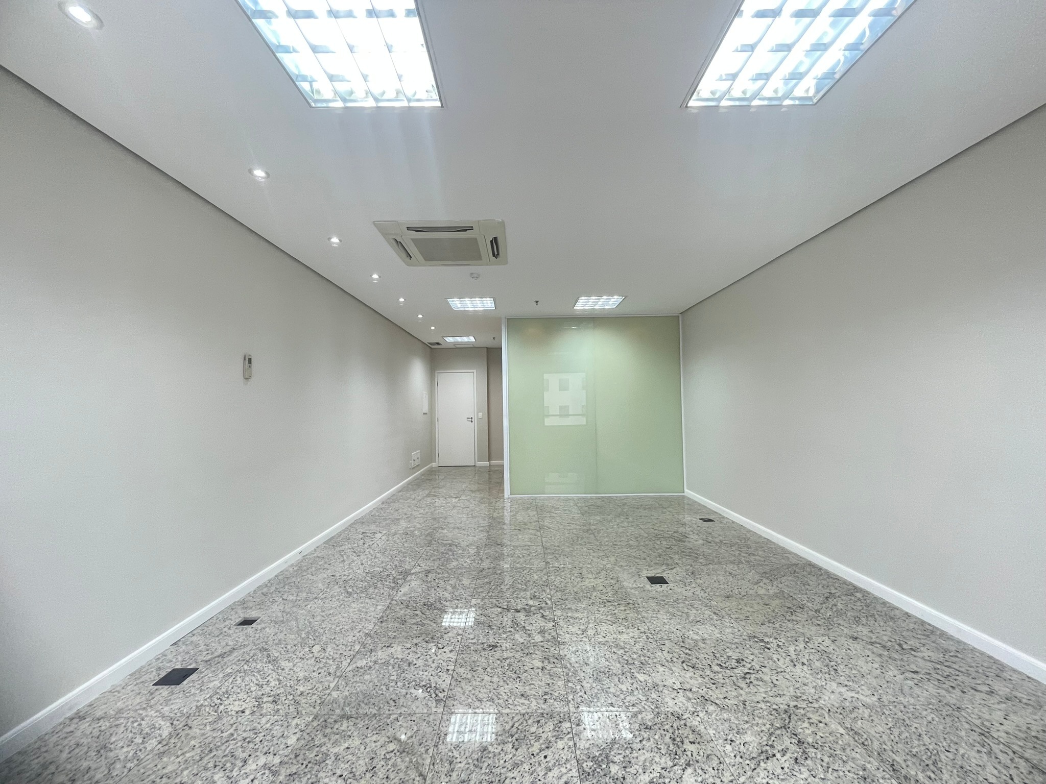 Conjunto Comercial-Sala à venda e aluguel, 48m² - Foto 11