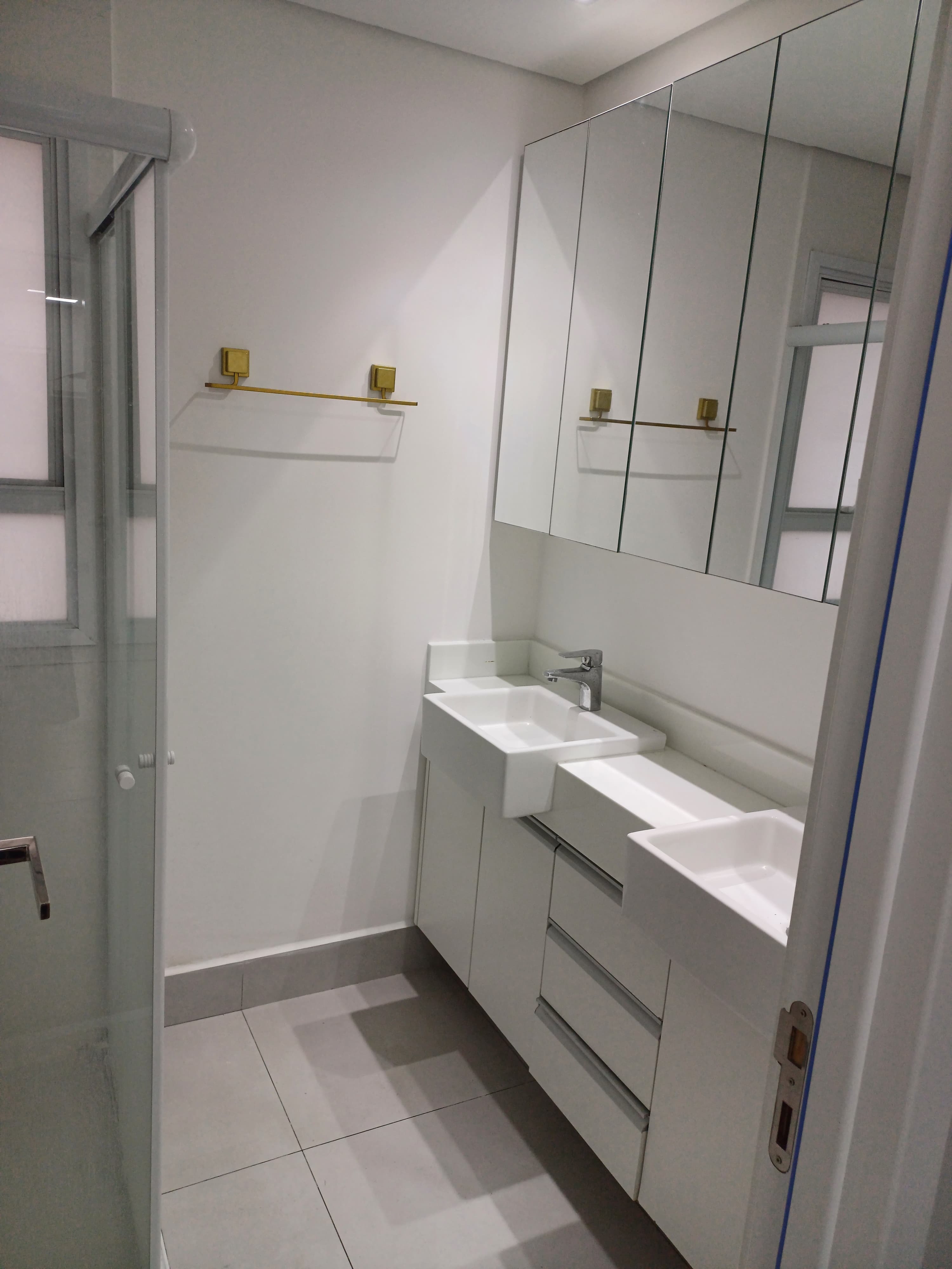 Apartamento para alugar com 3 quartos, 110m² - Foto 18