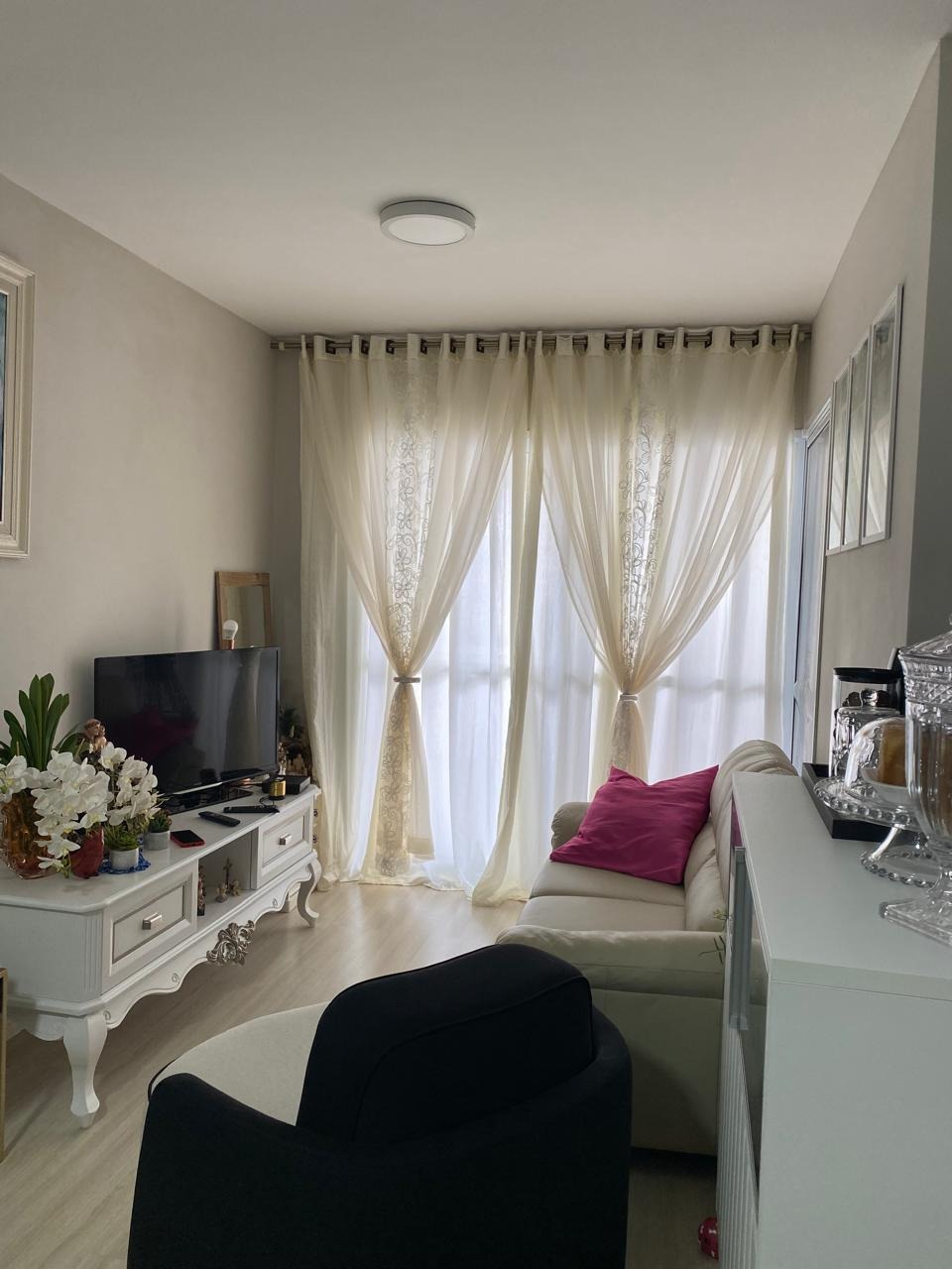 Apartamento à venda com 2 quartos, 63m² - Foto 1